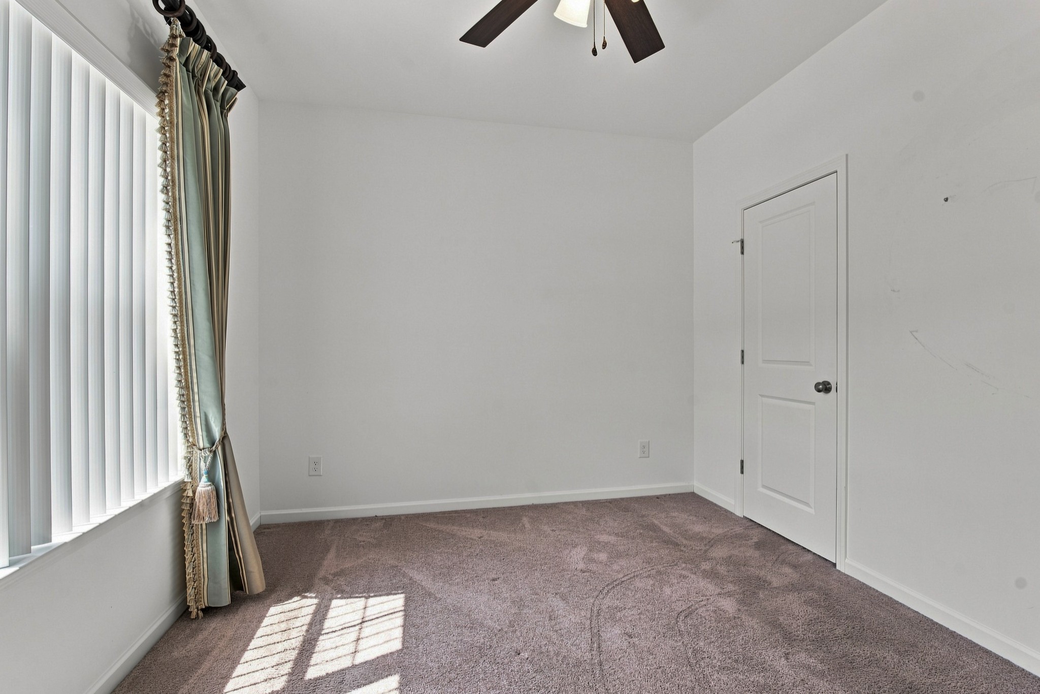  1217 Arroyo Dr, Nashville, TN, 37218 - 物件實景
