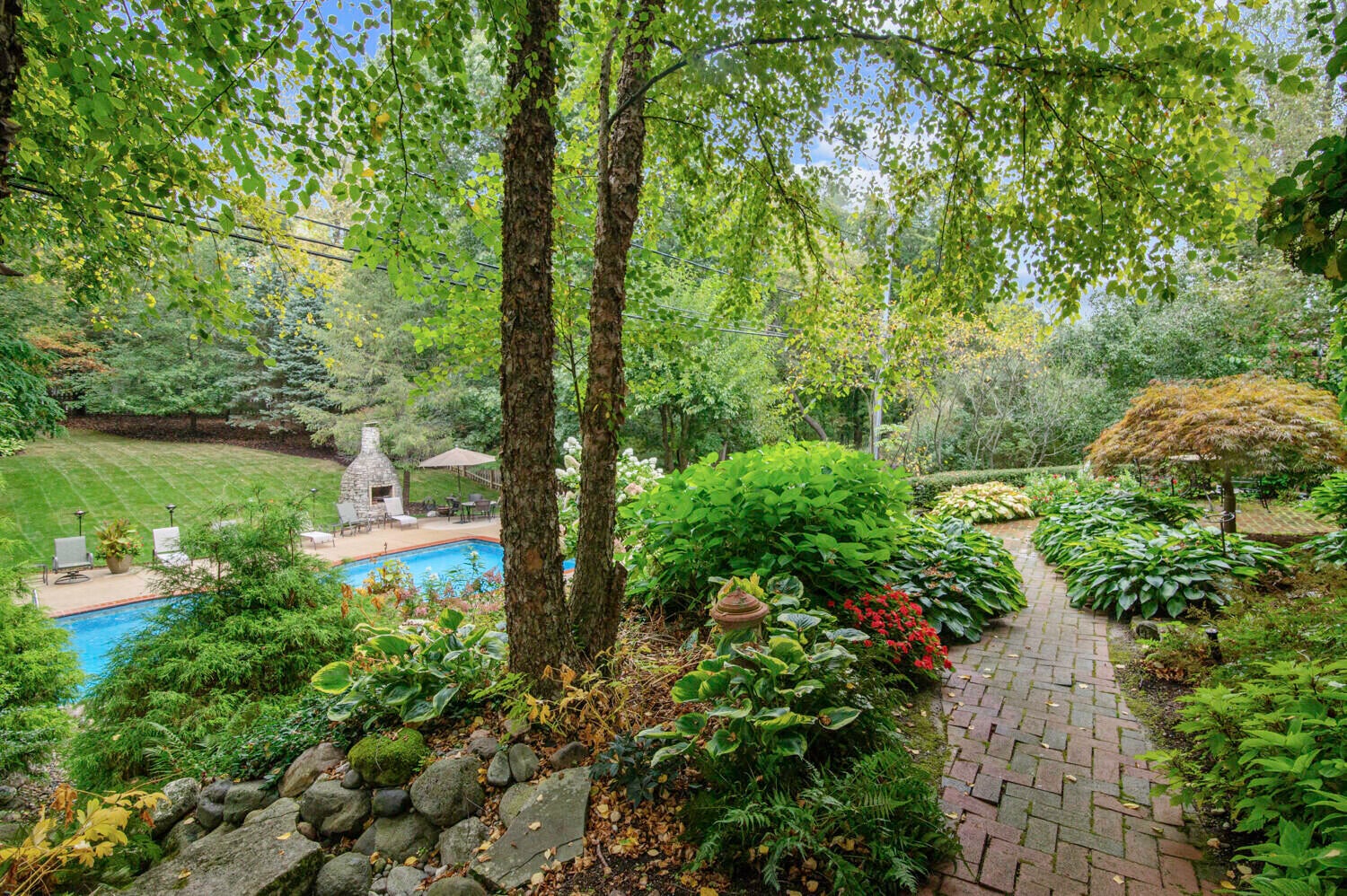 Northville, Michigan, 48167, United States, 4 Bedrooms Bedrooms, ,7 BathroomsBathrooms,Residential,For Sale,1991928