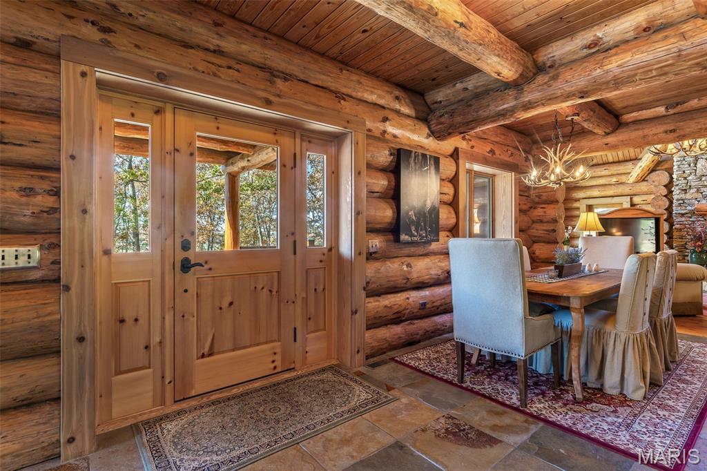 Farmington, Missouri, 63640, United States, 3 Bedrooms Bedrooms, ,4 BathroomsBathrooms,Residential,For Sale,1991980