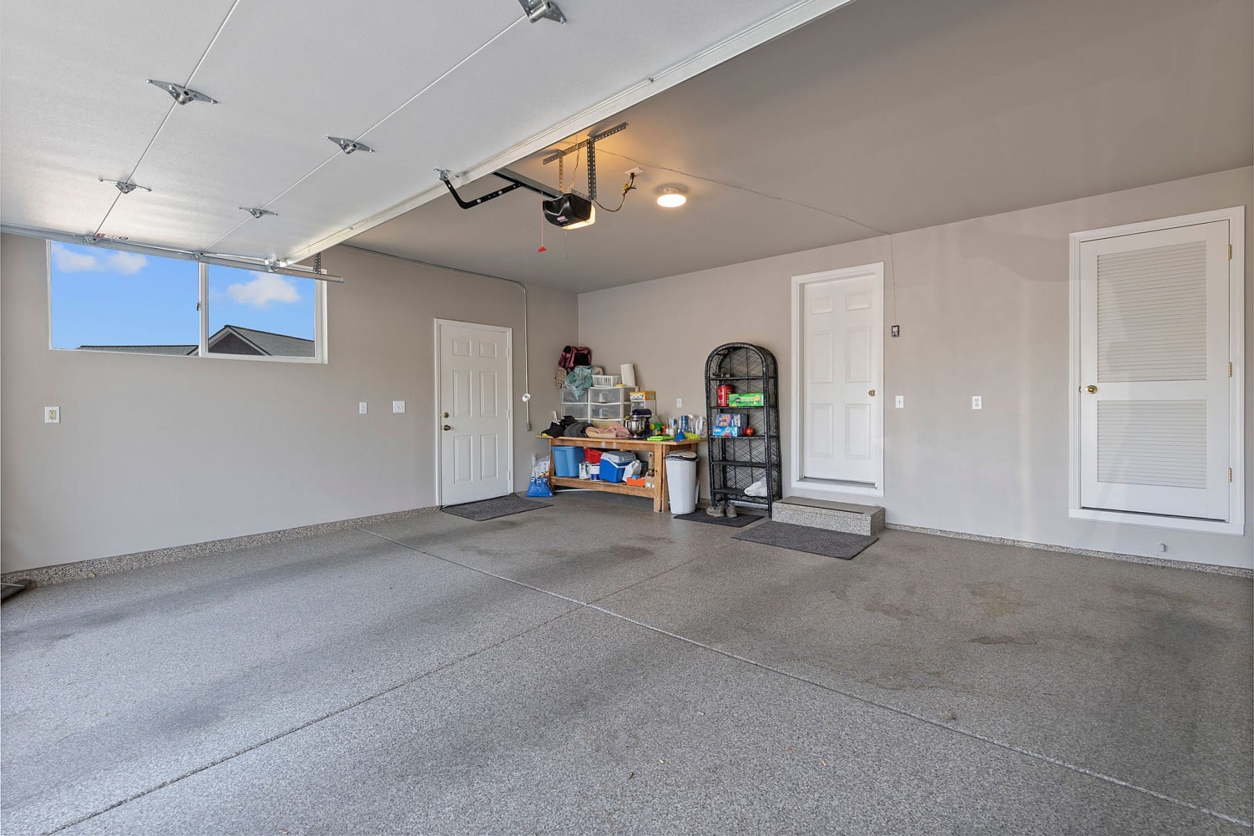  2350 SW Indian Avenue Redmond, OR 97756 - 物件實景