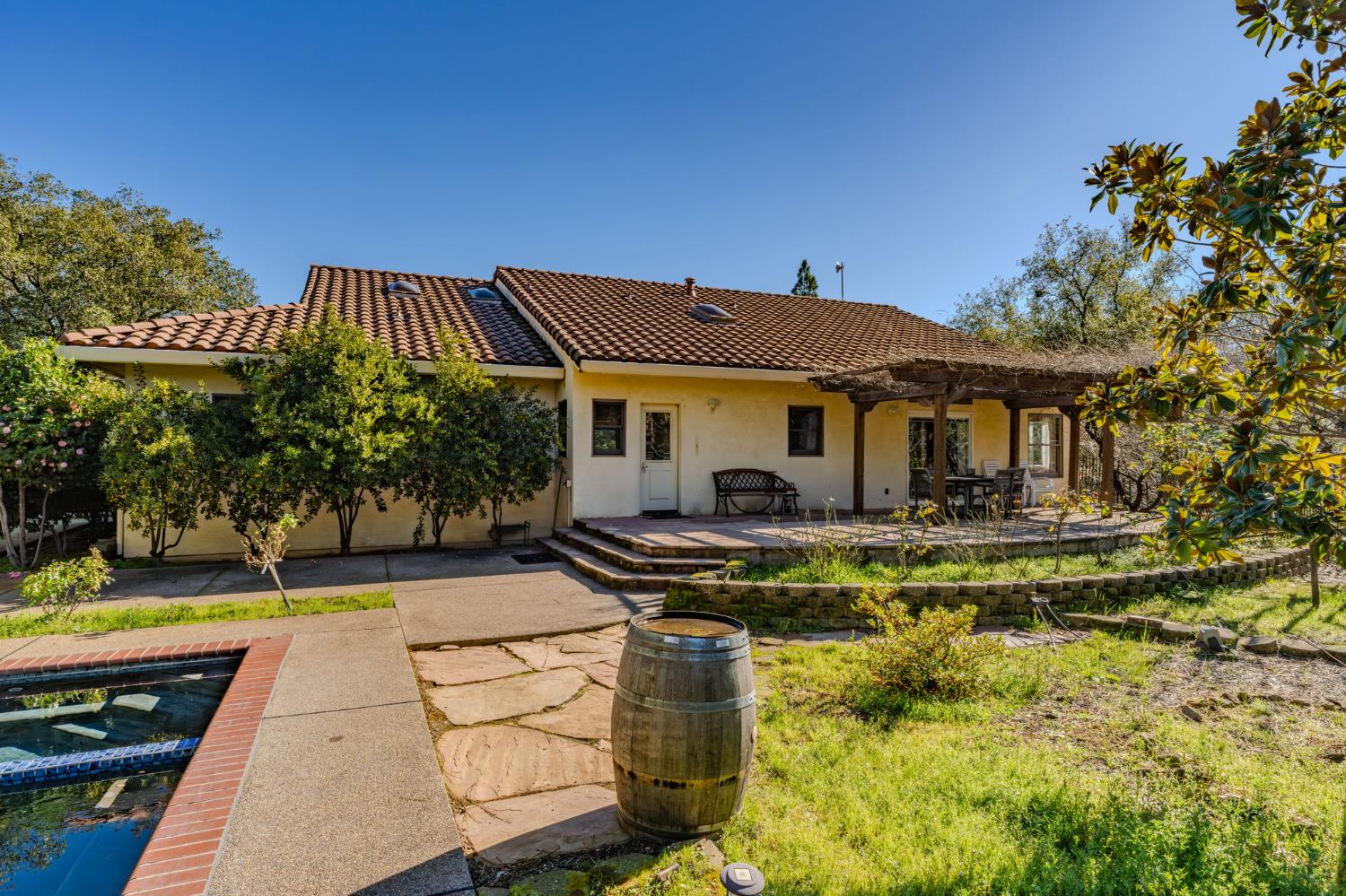 Plymouth, California, 95669, United States, 3 Bedrooms Bedrooms, ,3 BathroomsBathrooms,Residential,For Sale,1979143