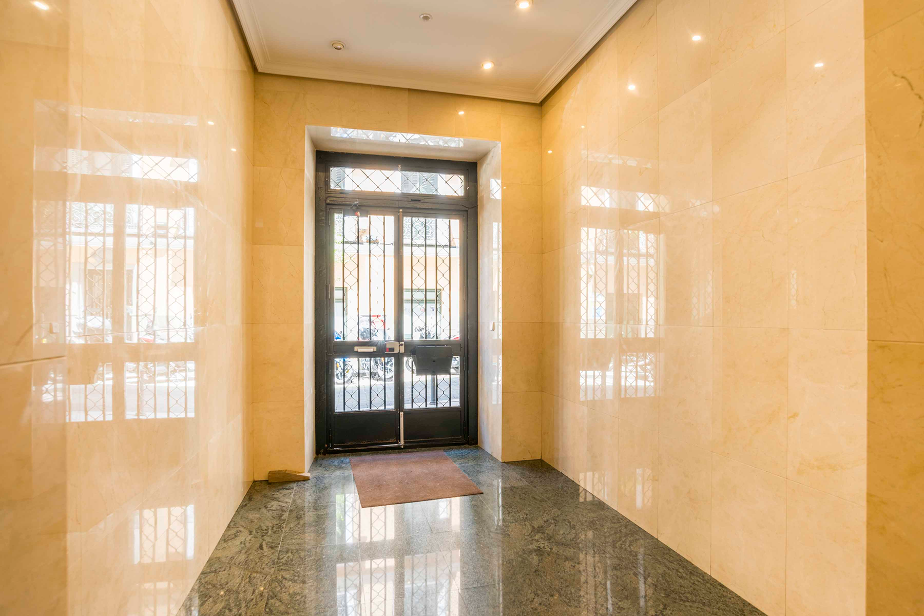  Charming renovated flat on Ruiz Street - 物件實景