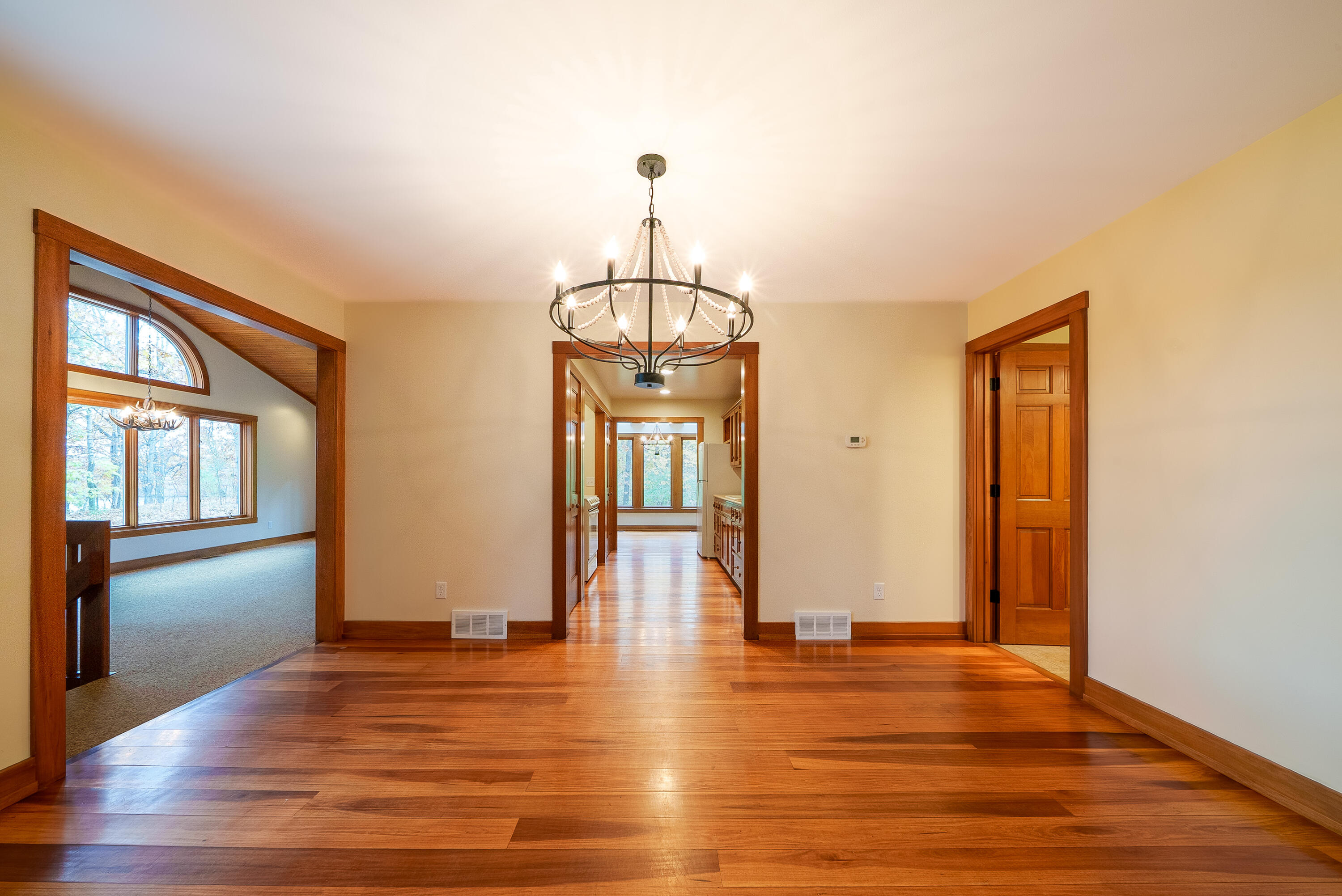 Lowell, Michigan, 49331, United States, 2 Bedrooms Bedrooms, ,2 BathroomsBathrooms,Residential,For Sale,1987591