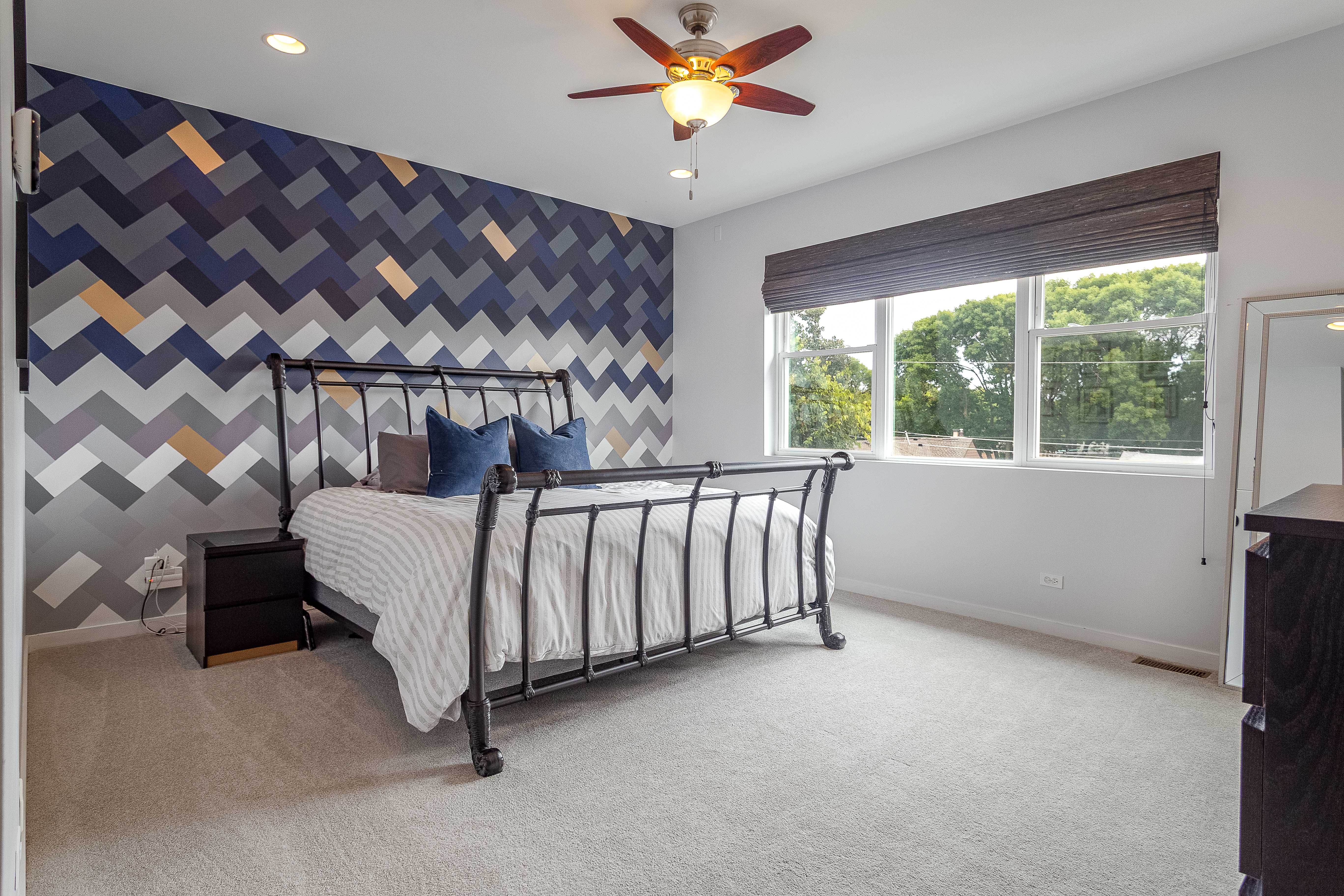  Spacious 2014-Built Single Family Home on an Extra-Wide 30