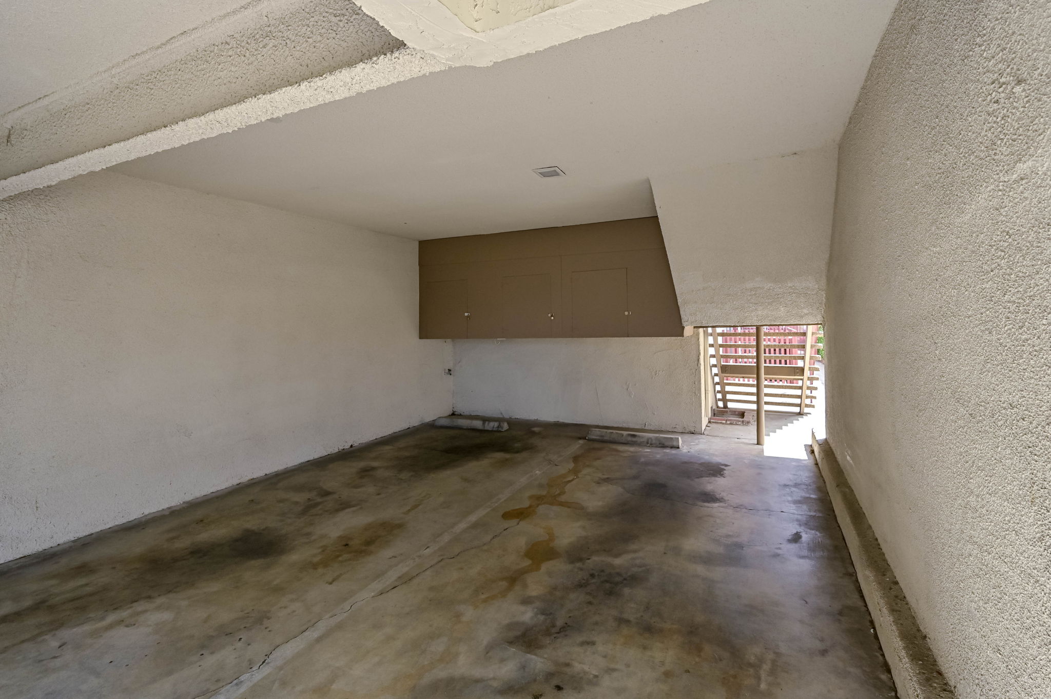 Culver City, California, 90232, United States, 2 Bedrooms Bedrooms, ,2 BathroomsBathrooms,Residential,For Sale,1921770