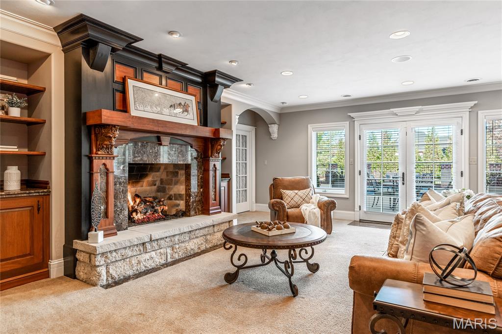 St Charles, Missouri, 63304, United States, 4 Bedrooms Bedrooms, ,6 BathroomsBathrooms,Residential,For Sale,1992889