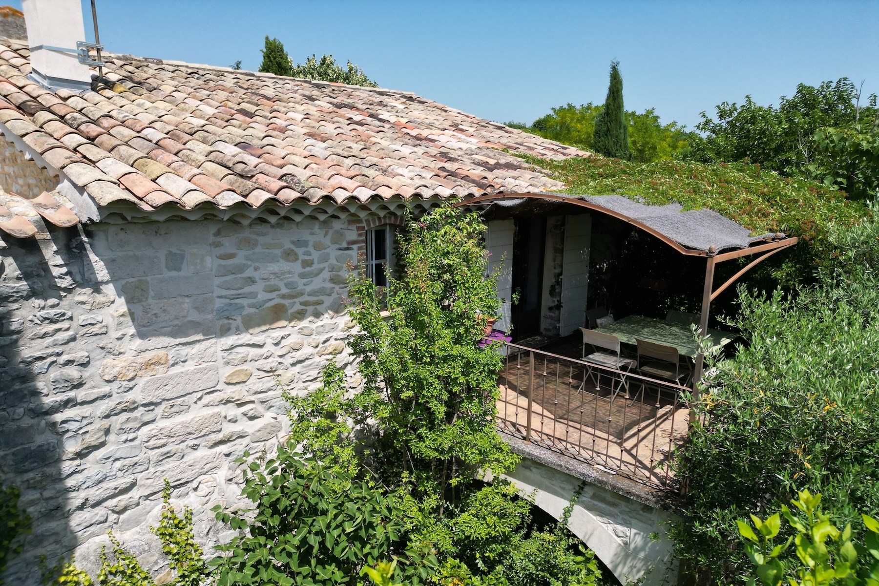  Character property with guest house and pool, nestled in unspoilt nature near U… - 物件實景