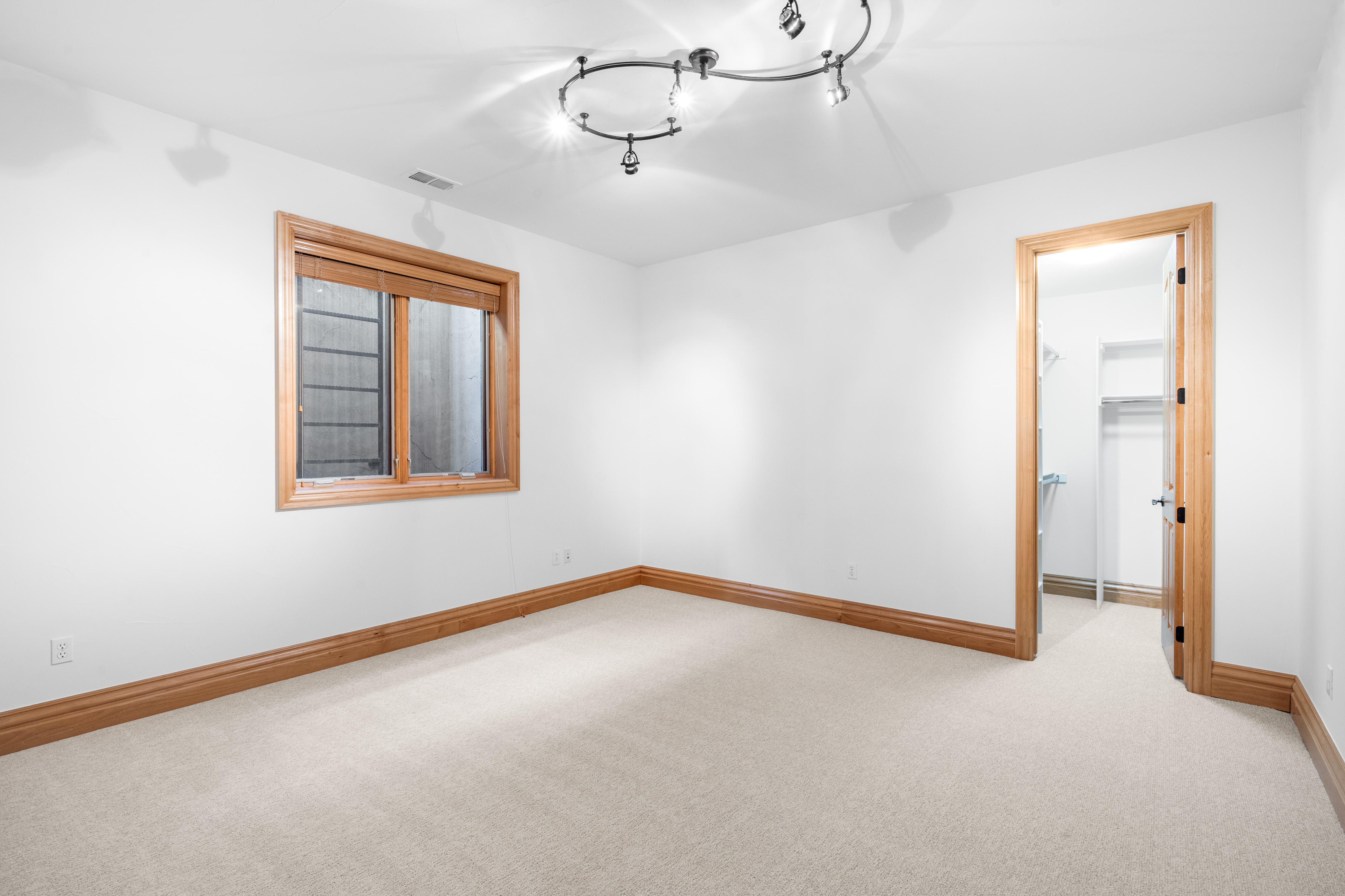  2546 S Adams Street, Denver, CO, 80210 - 物件實景