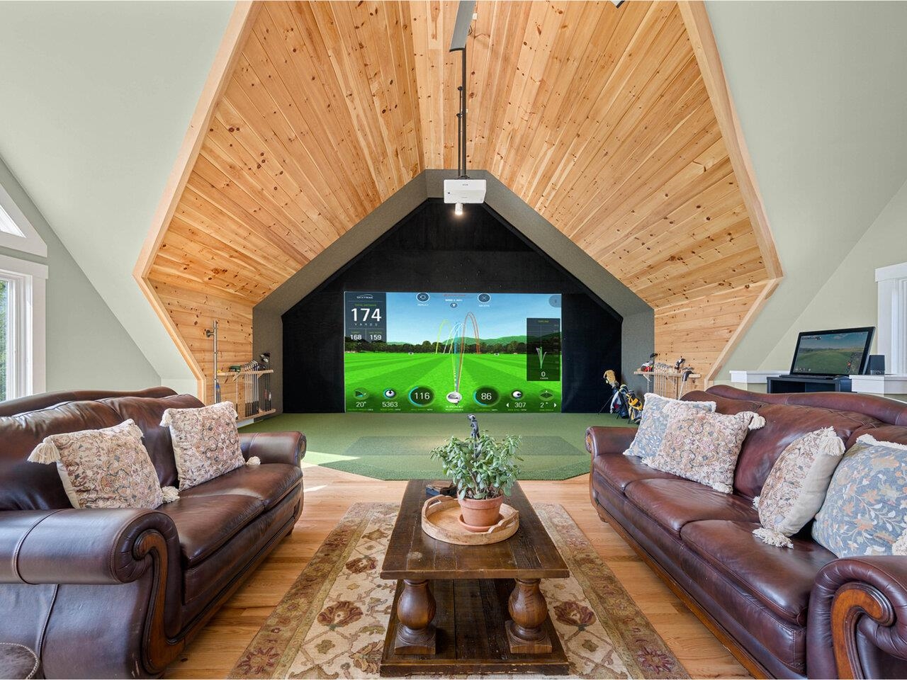 Washington, Vermont, 05675, United States, 7 Bedrooms Bedrooms, ,3 BathroomsBathrooms,Residential,For Sale,1949718