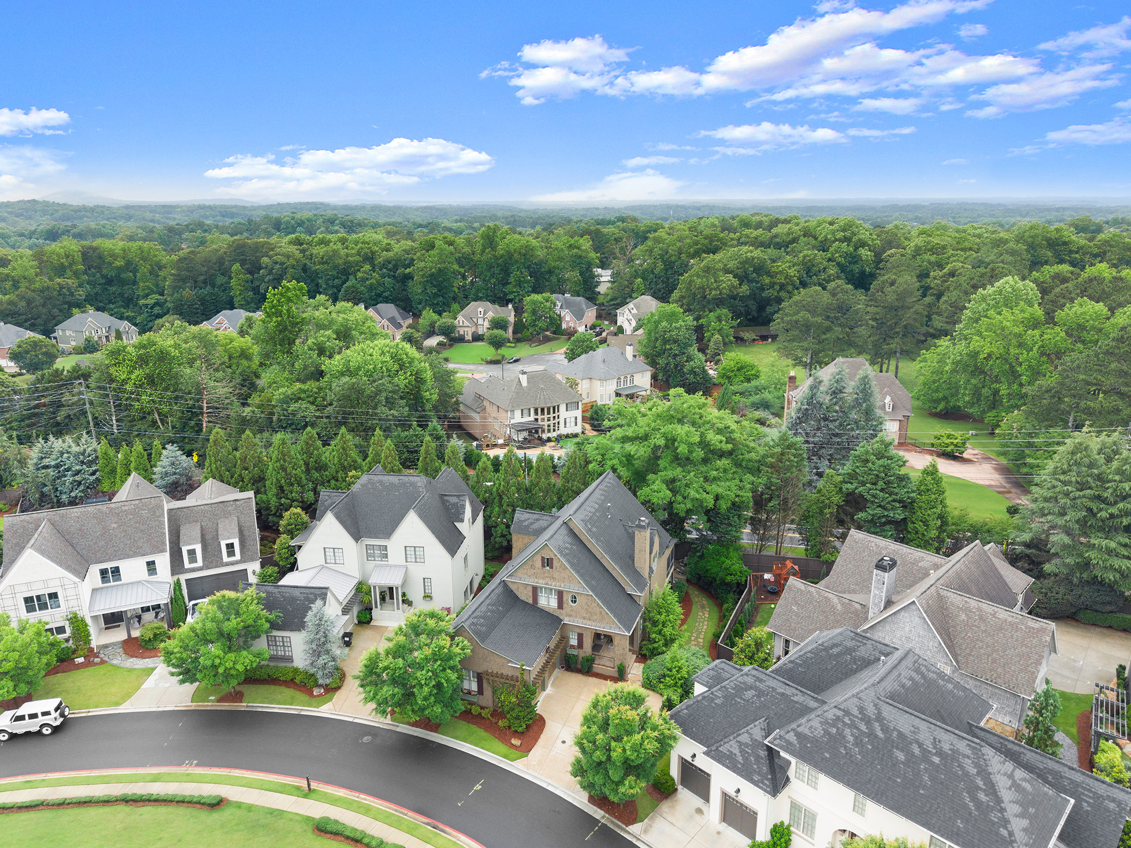  Enchanting Sanctuary Nestled within an Exclusive Enclave of Homes - 物件實景