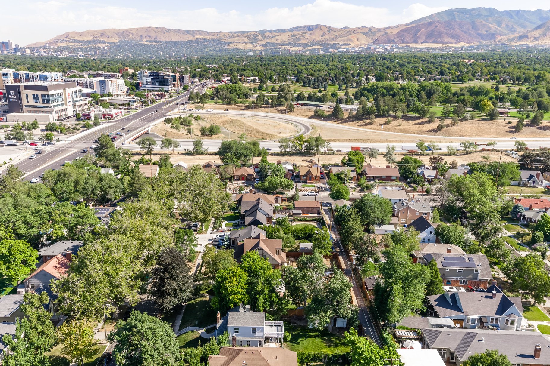  Charming Two-Story Home in the Highly Sought-After Highland Park Neighborhood - 物件實景