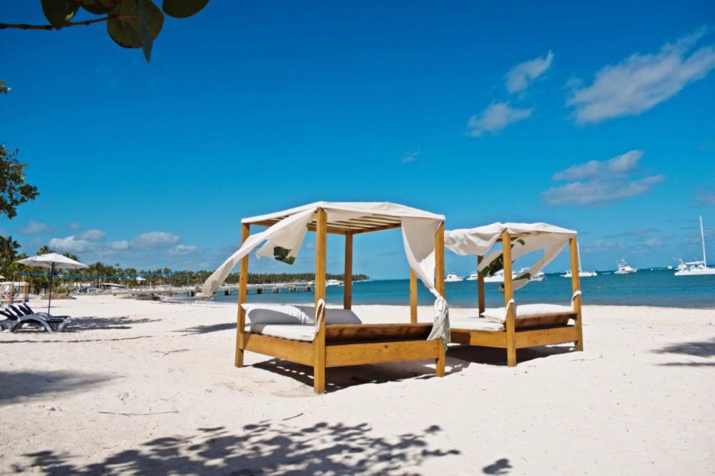 Exceptional Beachfront 3-Bedroom Punta Cana Condo, Punta Cana, DO, 3 Bedrooms Bedrooms, ,2 BathroomsBathrooms,Residential,For Sale,Exceptional Beachfront 3-Bedroom Punta Cana Condo,1461881