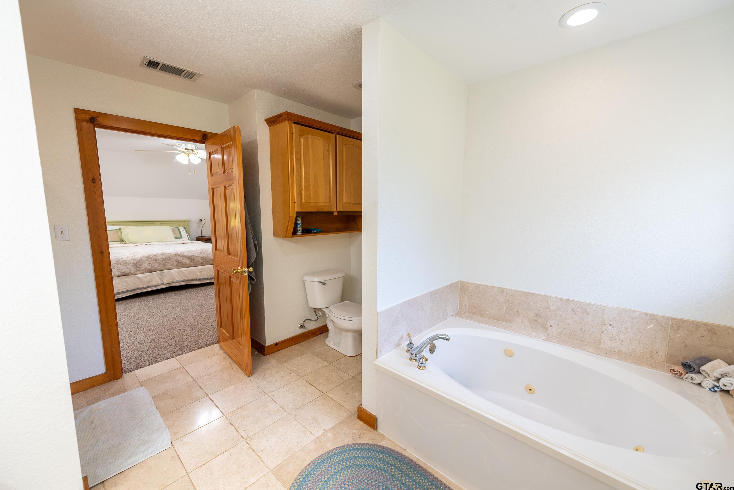 Scroggins, Texas, 75480, United States, 4 Bedrooms Bedrooms, ,2 BathroomsBathrooms,Residential,For Sale,1983942