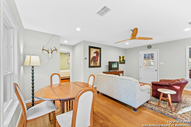 Seguin, Texas, 78155, United States, ,2 BathroomsBathrooms,Residential,For Sale,1983192