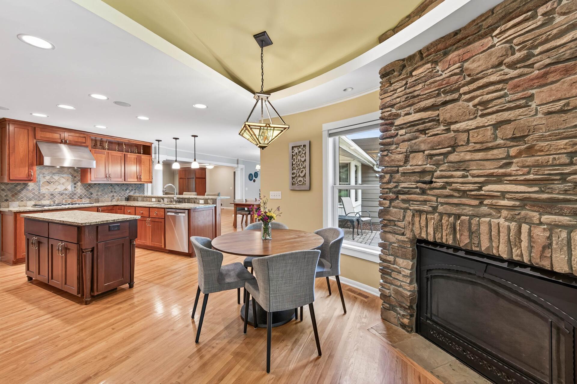 Minnetonka, Minnesota, 55345, United States, 5 Bedrooms Bedrooms, ,2 BathroomsBathrooms,Residential,For Sale,1919862
