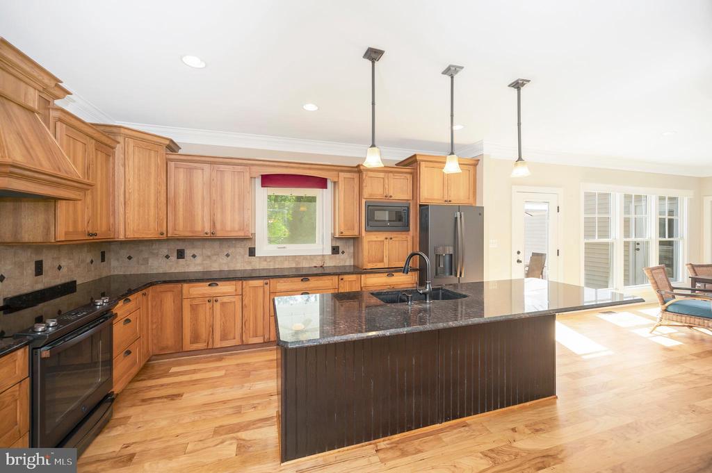 Stafford, Virginia, 22556, United States, 6 Bedrooms Bedrooms, ,5 BathroomsBathrooms,Residential,For Sale,1900693