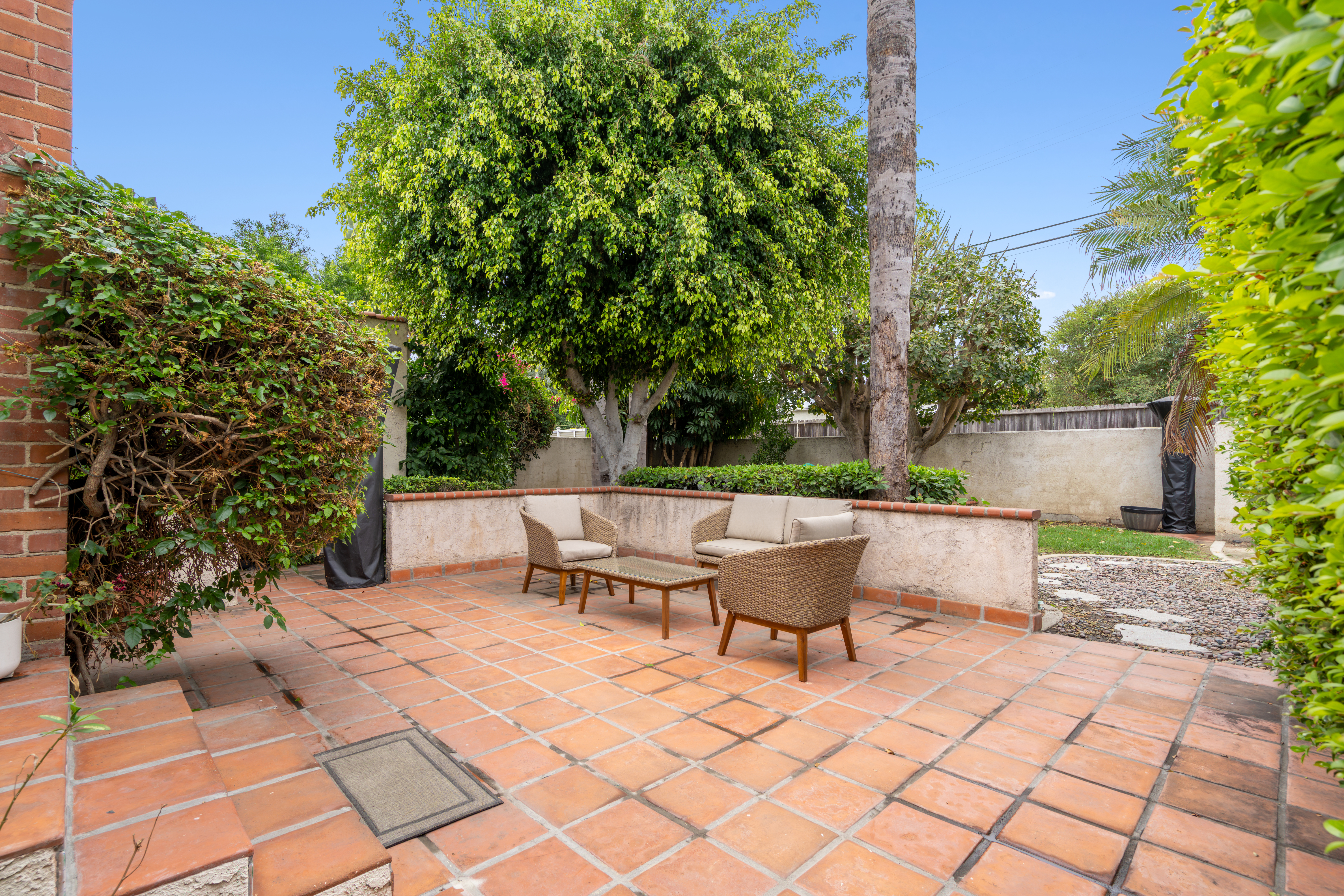  2333 Eucalyptus Avenue, Long Beach, CA 90806 - 物件實景