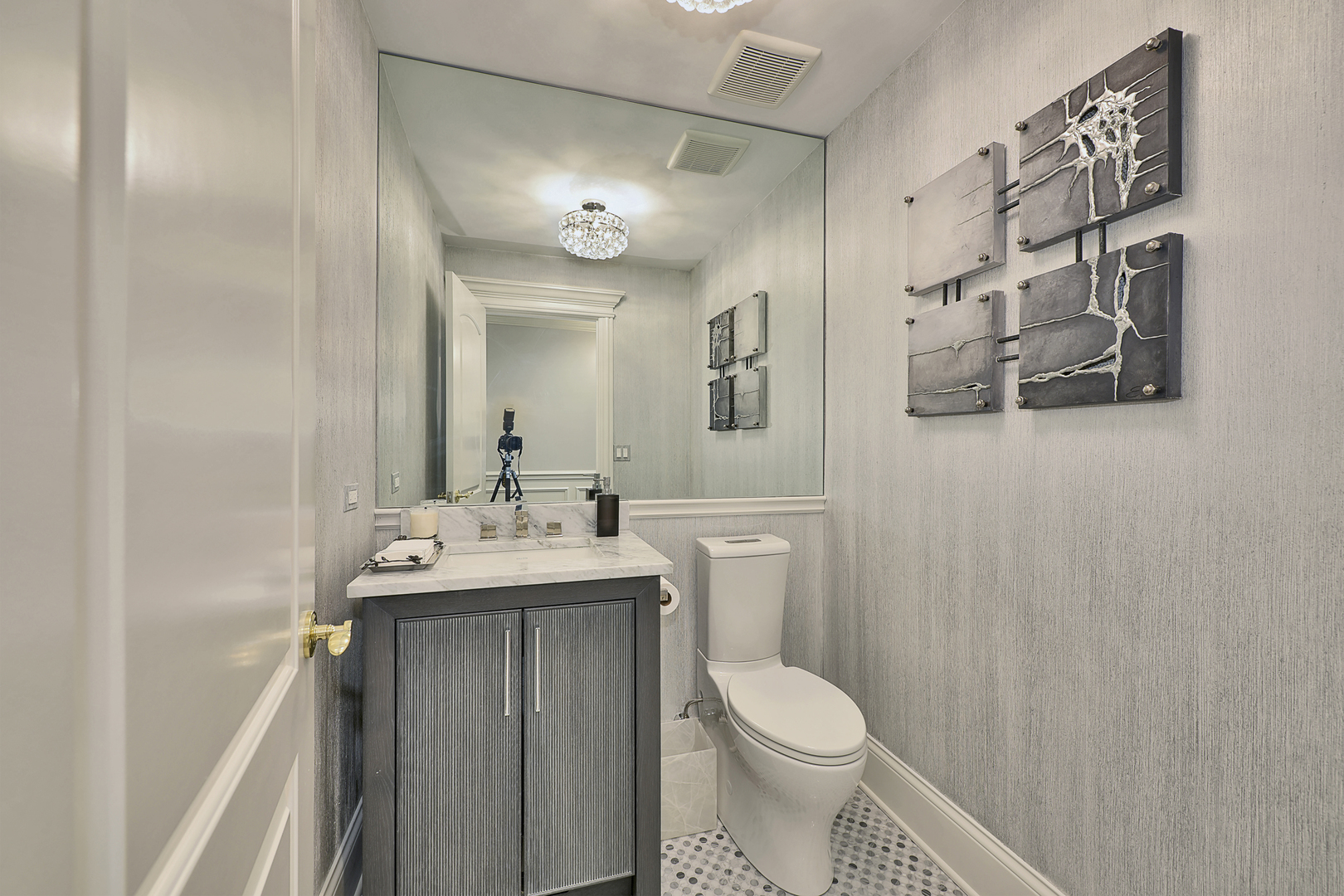 Inverness, Illinois, 60067, United States, 6 Bedrooms Bedrooms, ,10 BathroomsBathrooms,Residential,For Sale,1980609