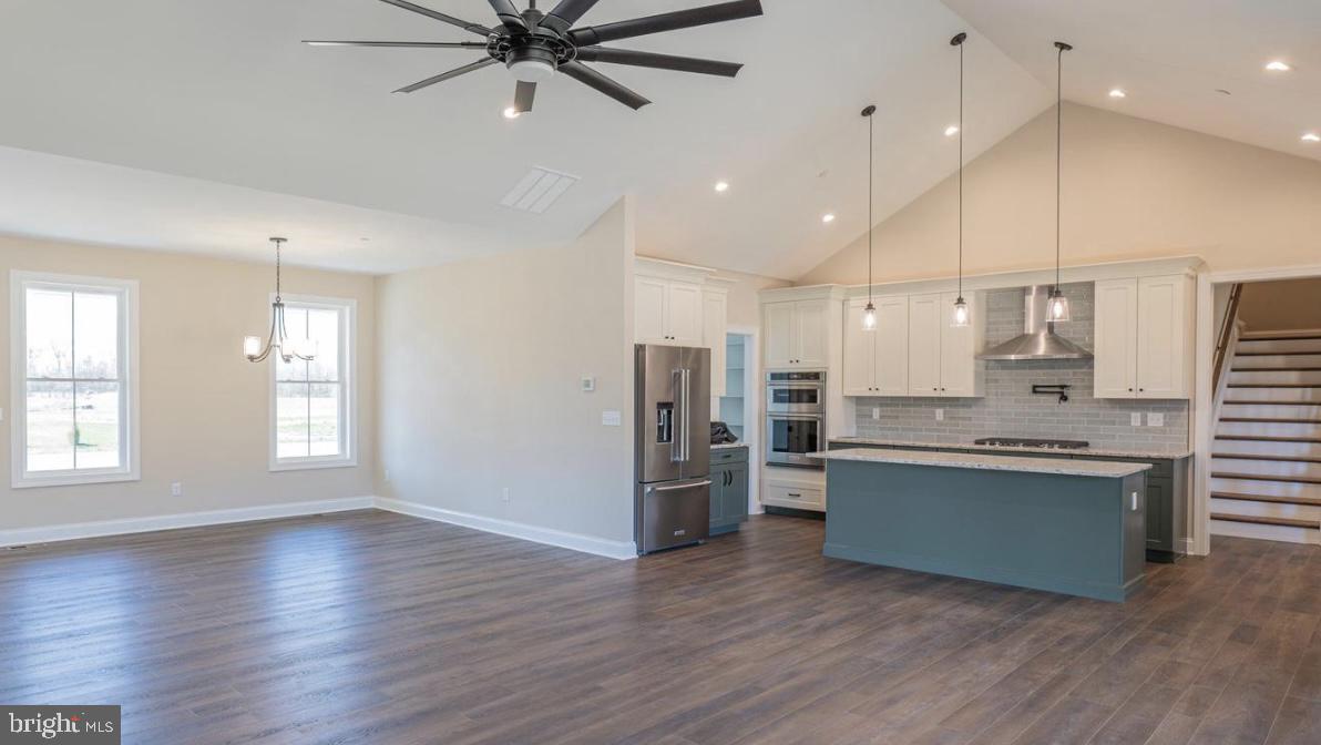 Centreville, Maryland, 21617, United States, 4 Bedrooms Bedrooms, ,4 BathroomsBathrooms,Residential,For Sale,1857175