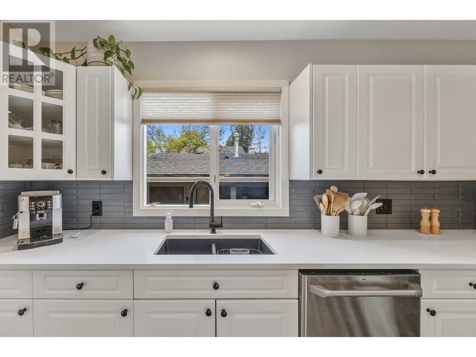 KELOWNA, British Columbia, V1Y 6A2, CA, 4 Bedrooms Bedrooms, ,3 BathroomsBathrooms,Residential,For Sale,1838696