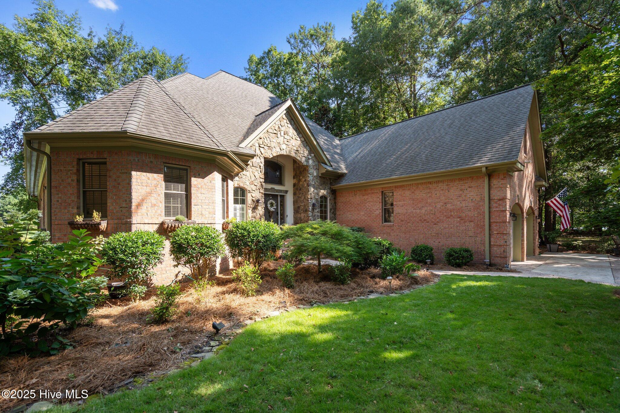 Wallace, North Carolina, 28466, United States, 4 Bedrooms Bedrooms, ,4 BathroomsBathrooms,Residential,For Sale,1930651