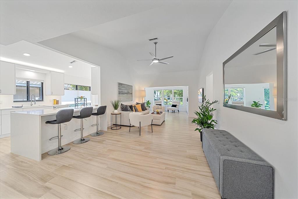 Sarasota, Florida, 34231, United States, 3 Bedrooms Bedrooms, ,2 BathroomsBathrooms,Residential,For Sale,1987968