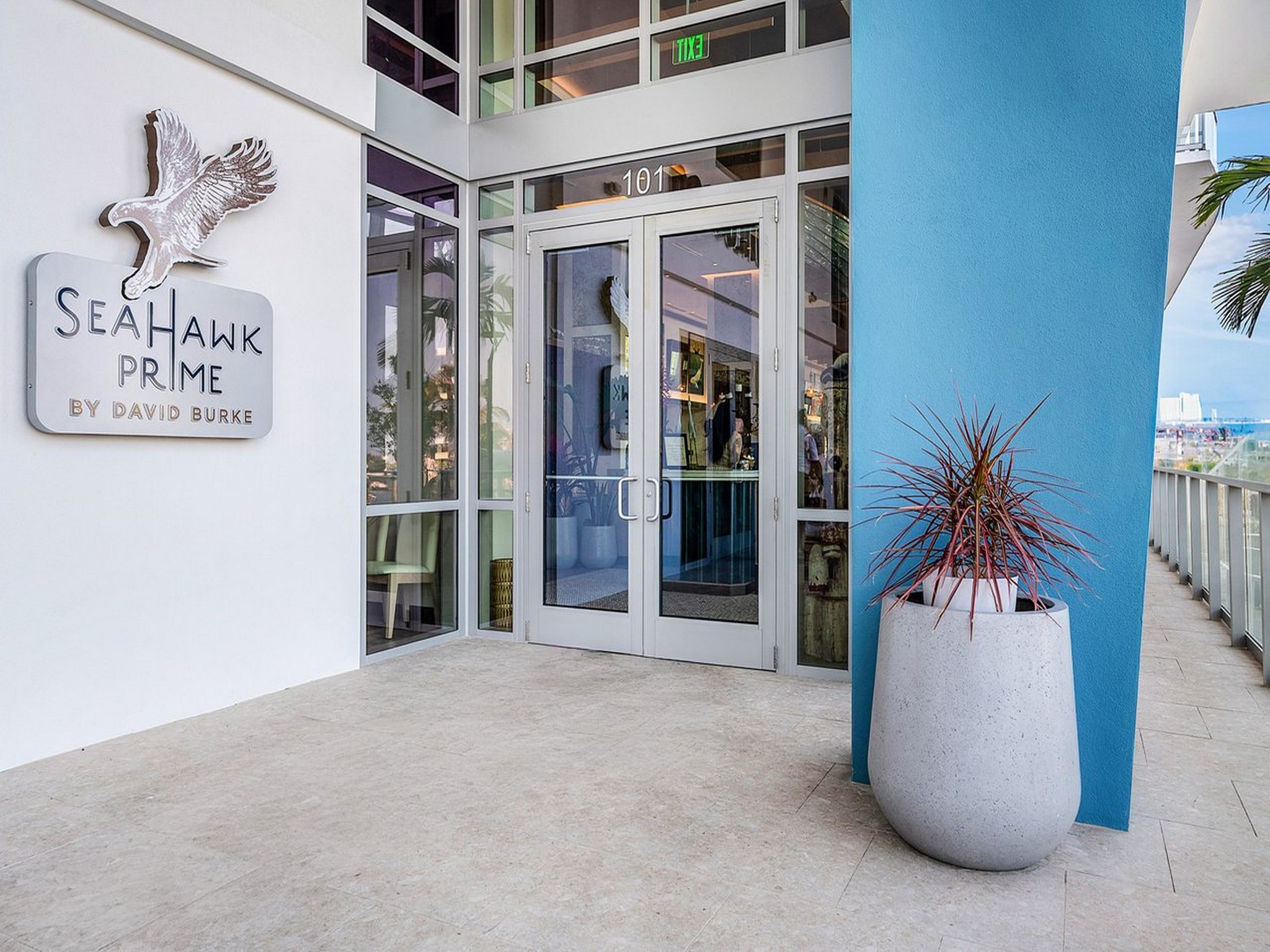  220 Lake Shore Drive, Lake Park, FL, 33403 - 物件實景