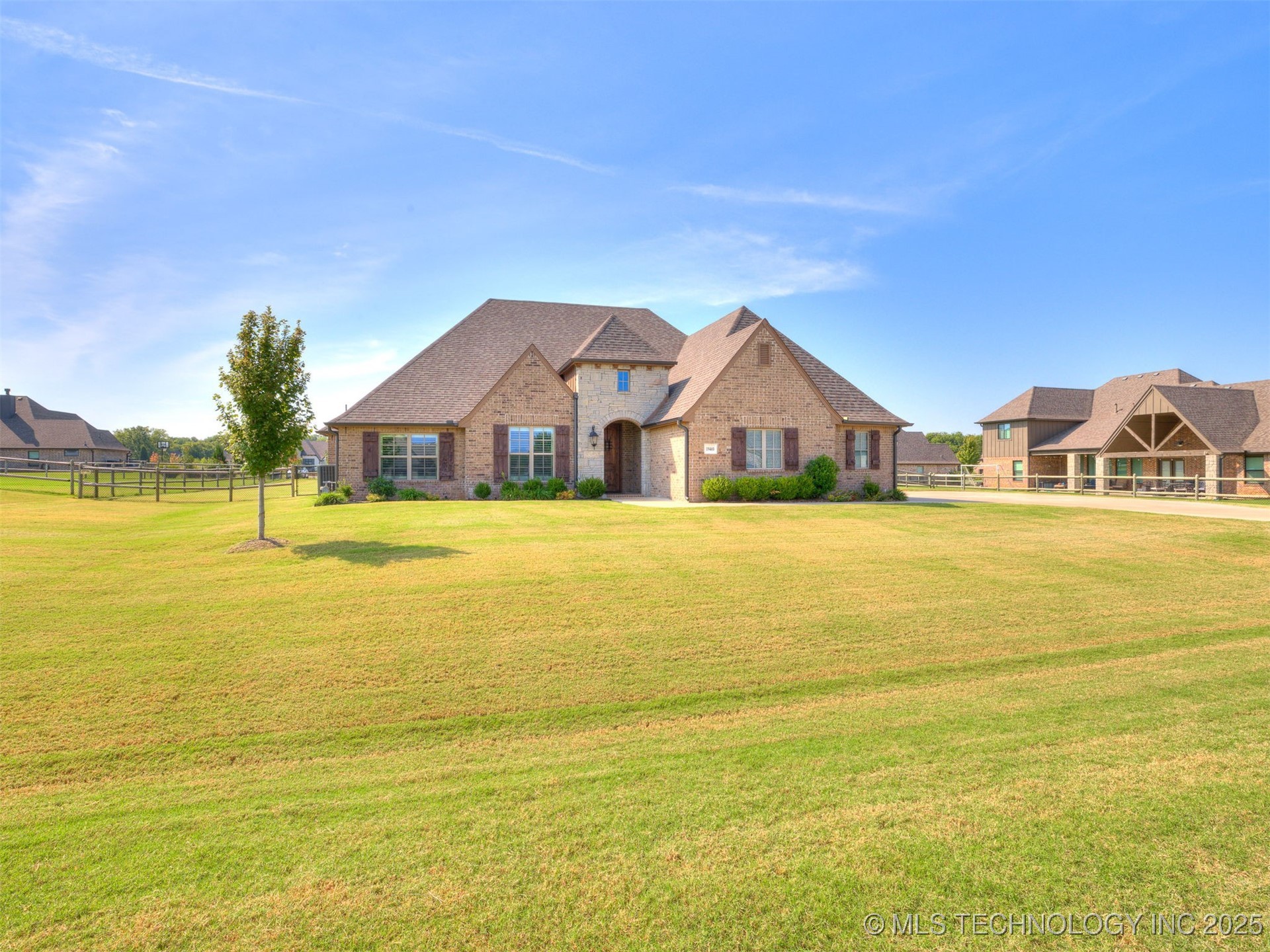 Owasso, Oklahoma, 74055, United States, 4 Bedrooms Bedrooms, ,3 BathroomsBathrooms,Residential,For Sale,1951172