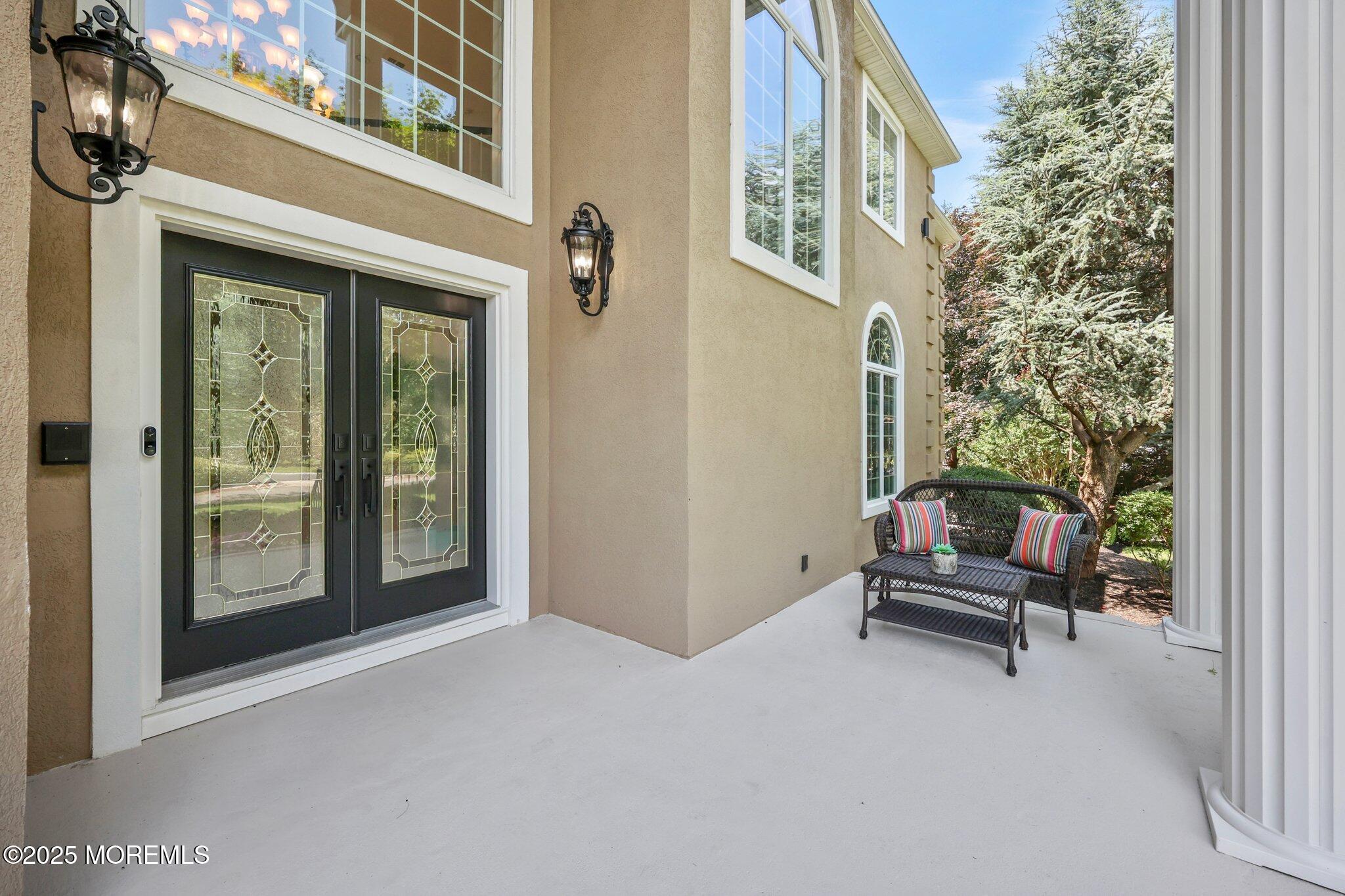 Manalapan, New Jersey, 07726, United States, 5 Bedrooms Bedrooms, ,7 BathroomsBathrooms,Residential,For Sale,1979083