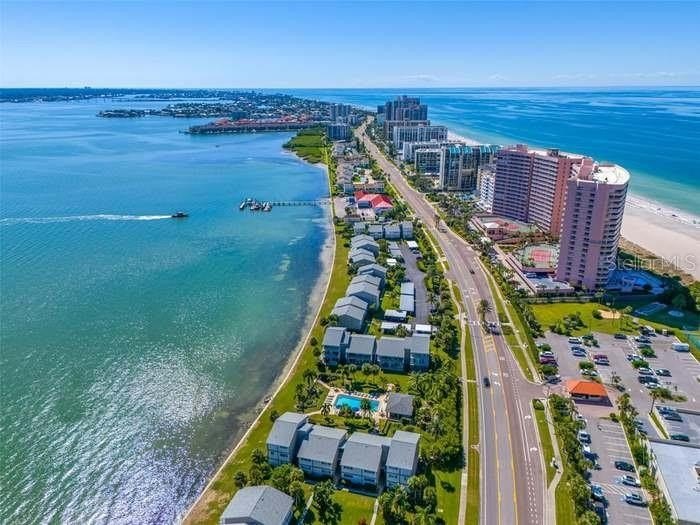 CLEARWATER BEACH, Florida, 33767, United States, 2 Bedrooms Bedrooms, ,2 BathroomsBathrooms,Residential,For Sale,1914241
