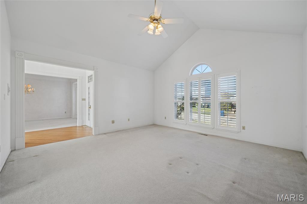 Ballwin, Missouri, 63021, United States, 4 Bedrooms Bedrooms, ,3 BathroomsBathrooms,Residential,For Sale,1989347