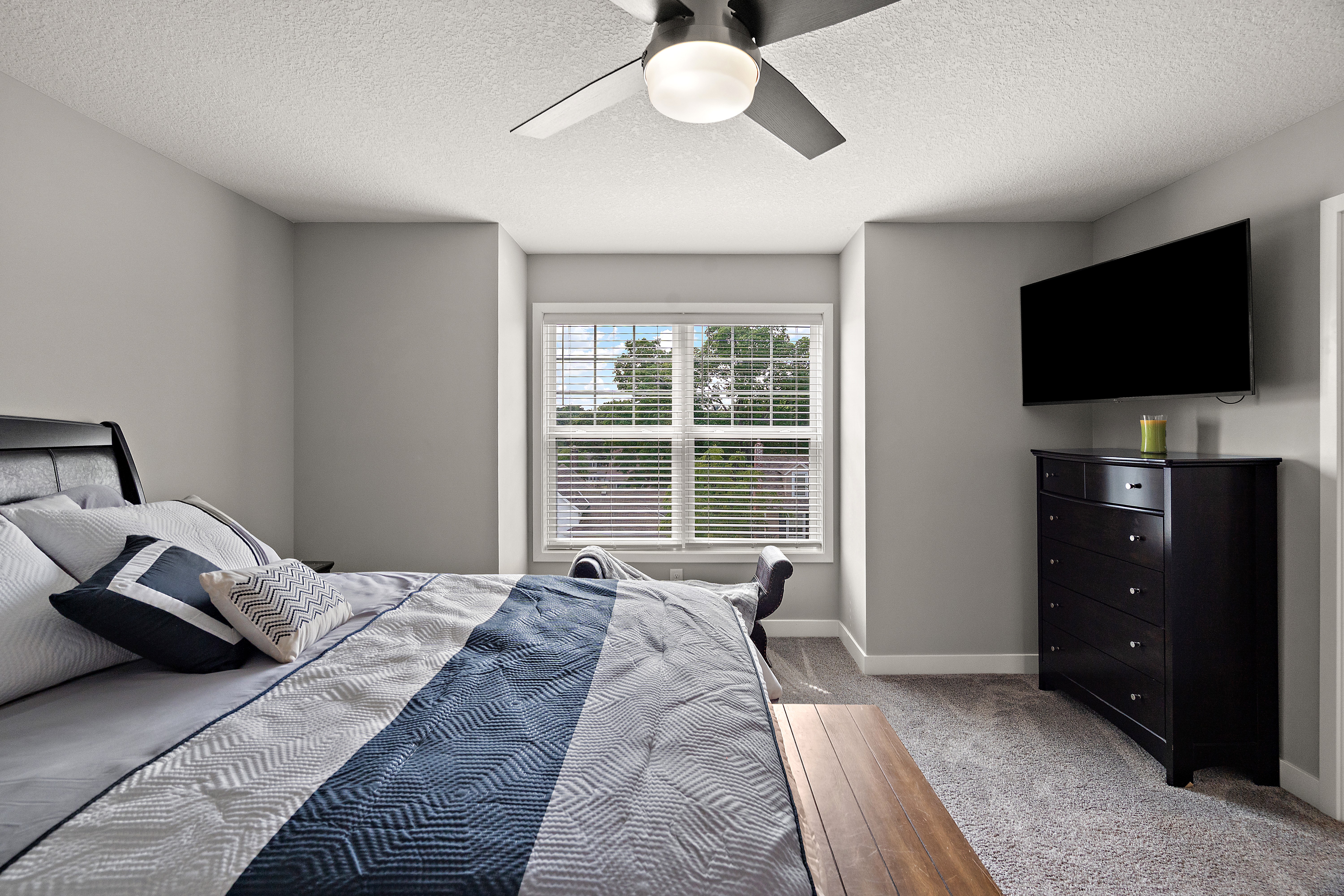  Sophisticated Townhome in Coveted Downtown Anoka - 物件實景