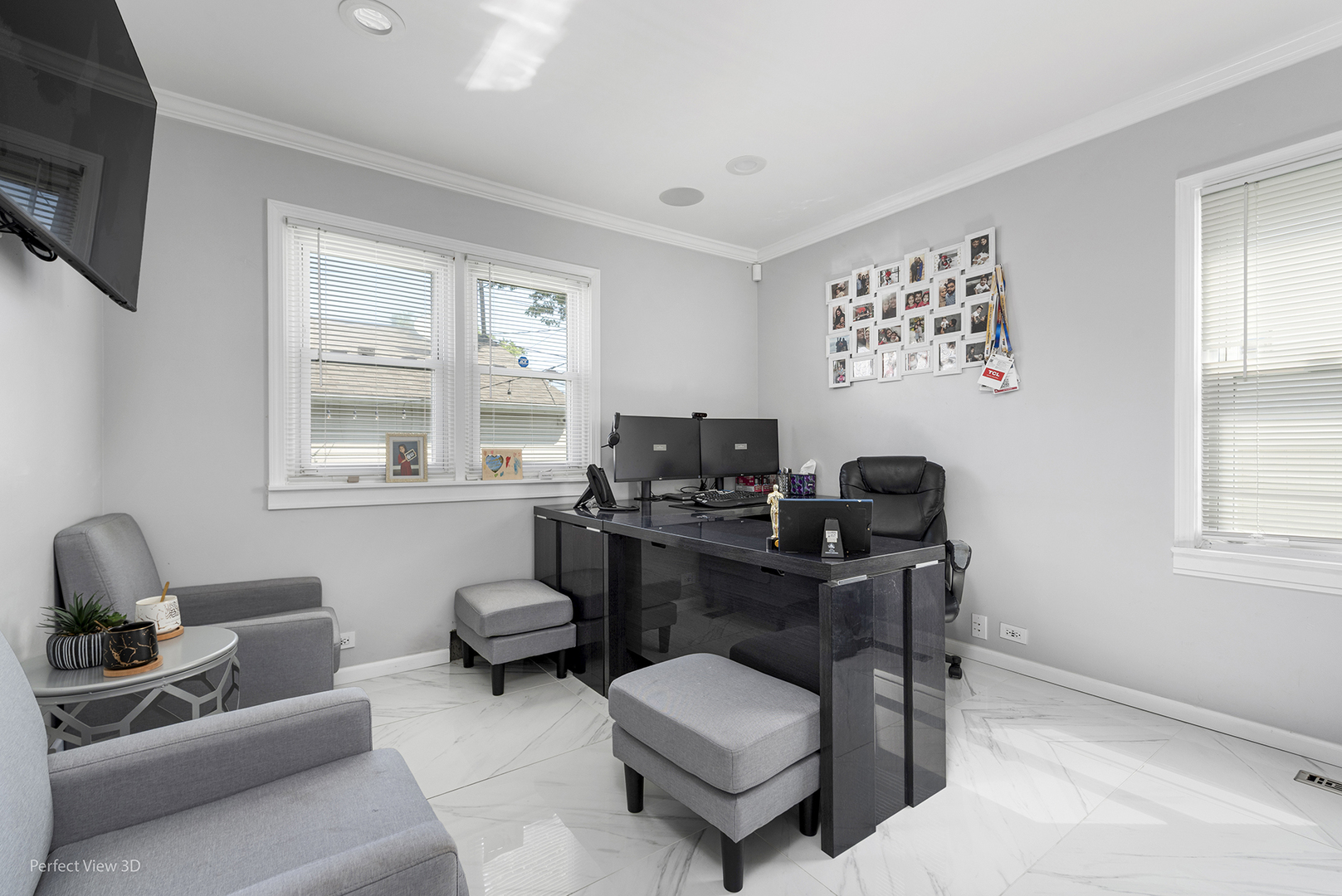 Morton Grove, Illinois, 60053, United States, 4 Bedrooms Bedrooms, ,2 BathroomsBathrooms,Residential,For Sale,2000642