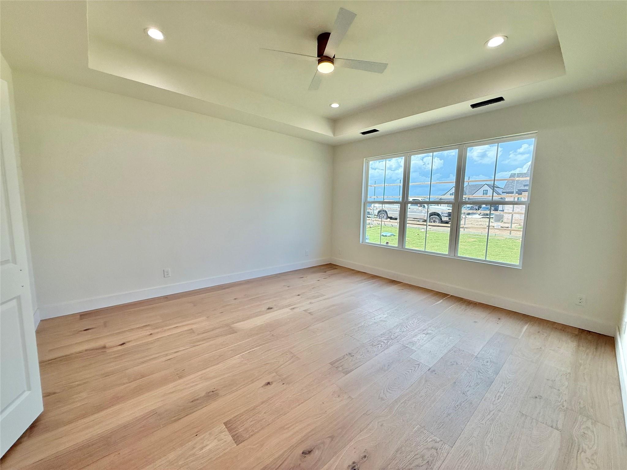 Pottsboro, Texas, 75076, United States, 4 Bedrooms Bedrooms, ,2 BathroomsBathrooms,Residential,For Sale,1916298