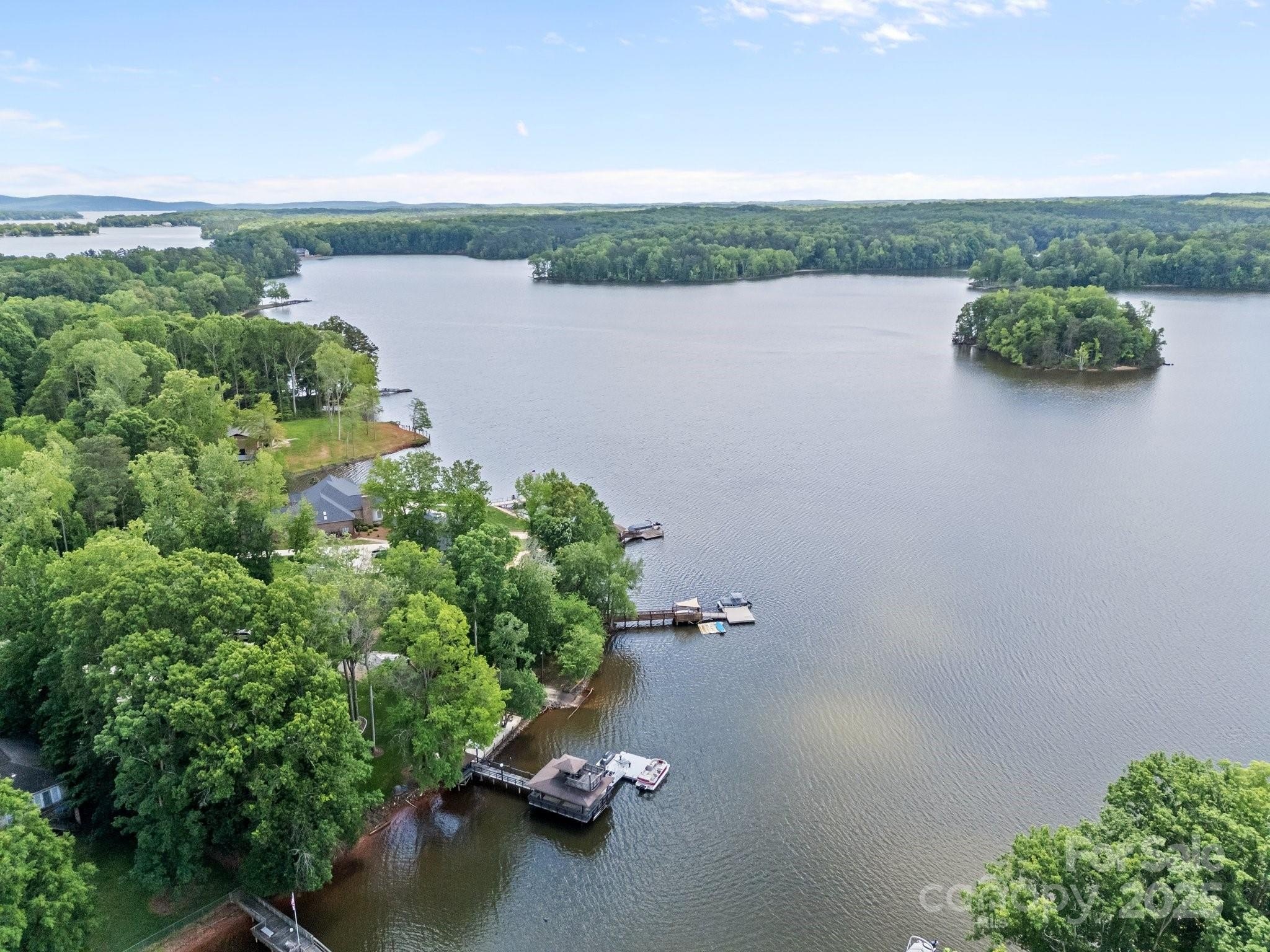 Salisbury, North Carolina, 28146, United States, 3 Bedrooms Bedrooms, ,3 BathroomsBathrooms,Residential,For Sale,1996435