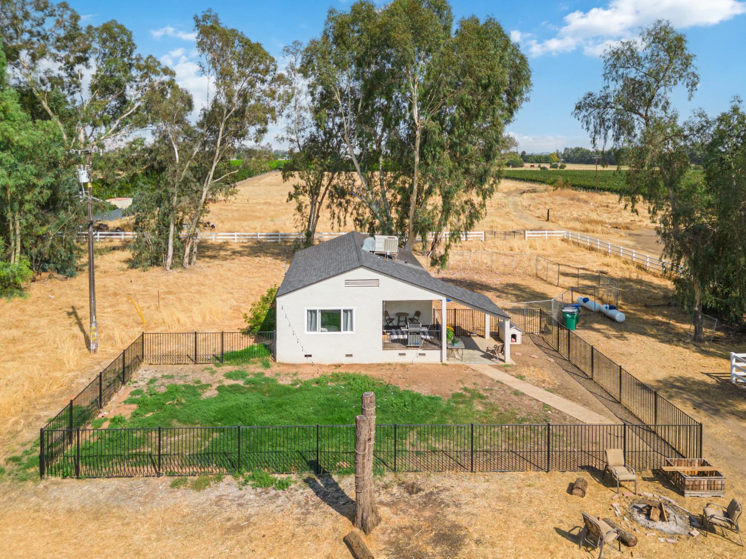 Sanger, California, 93657, United States, 3 Bedrooms Bedrooms, ,1 BathroomBathrooms,Residential,For Sale,1935661