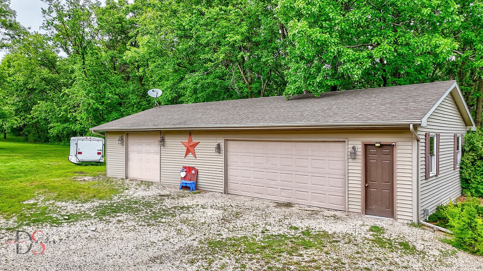 Marseilles, Illinois, 61341, United States, 6 Bedrooms Bedrooms, ,6 BathroomsBathrooms,Residential,For Sale,1925611
