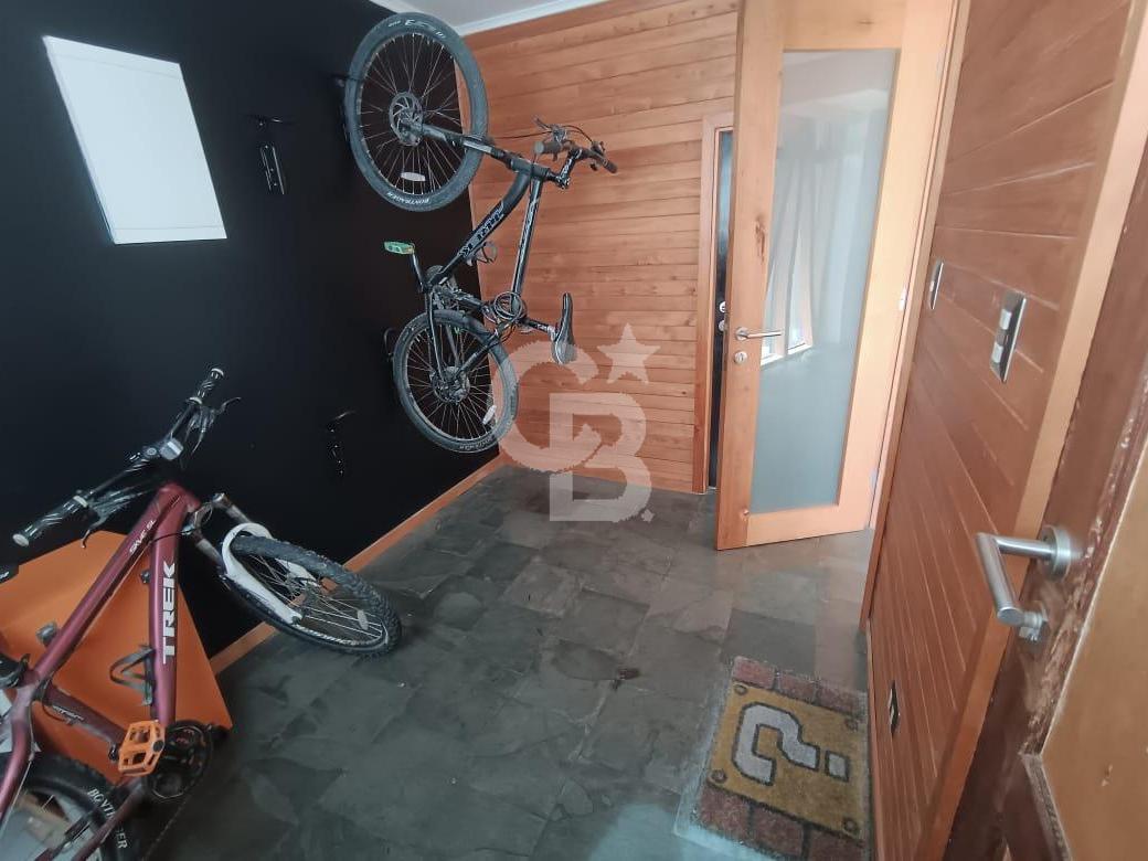 Puerto Montt, Chile, 5 Bedrooms Bedrooms, ,3 BathroomsBathrooms,Residential,For Sale,1998217