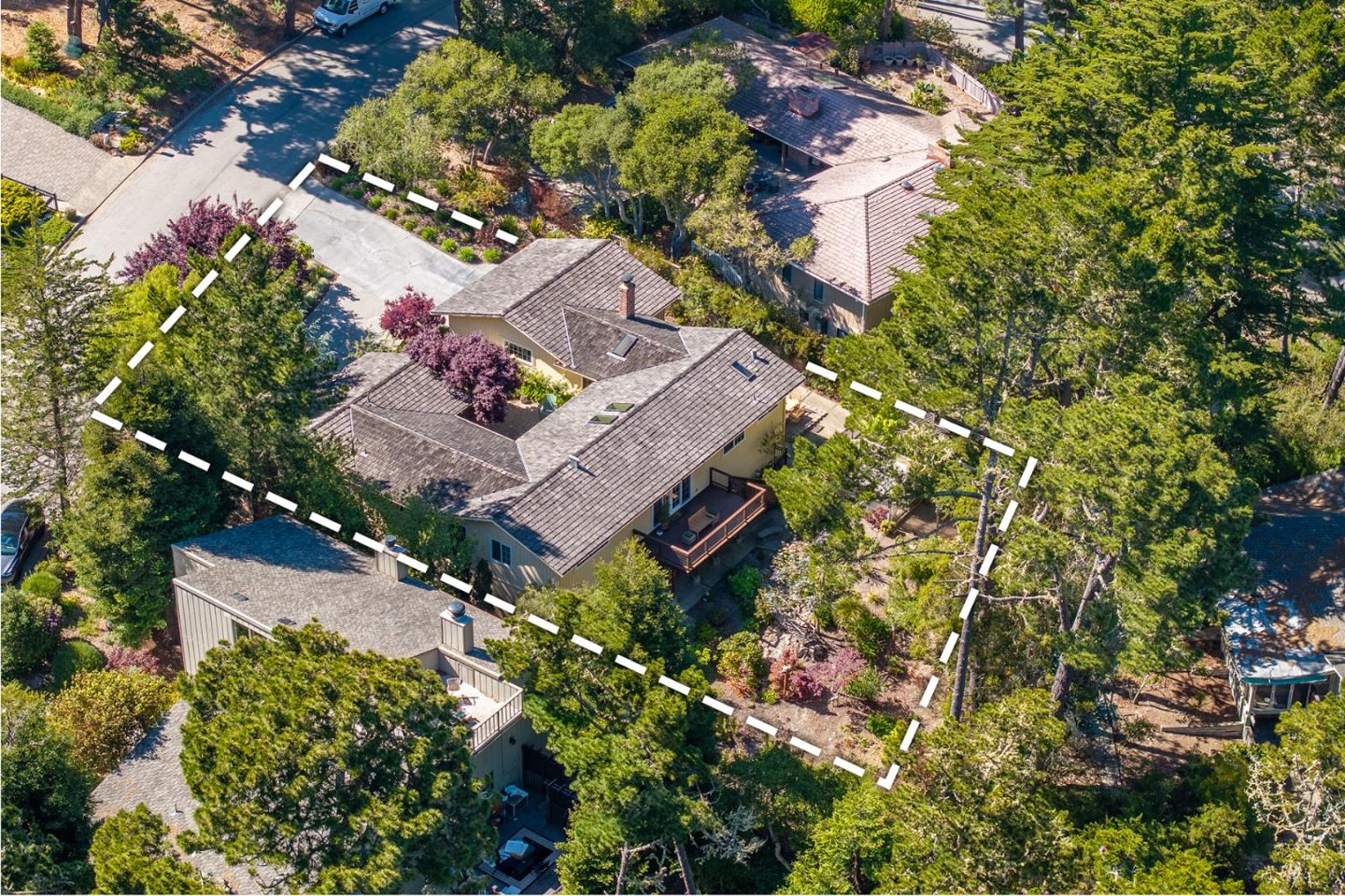 Monterey, California, 93940, United States, 3 Bedrooms Bedrooms, ,2 BathroomsBathrooms,Residential,For Sale,1837476