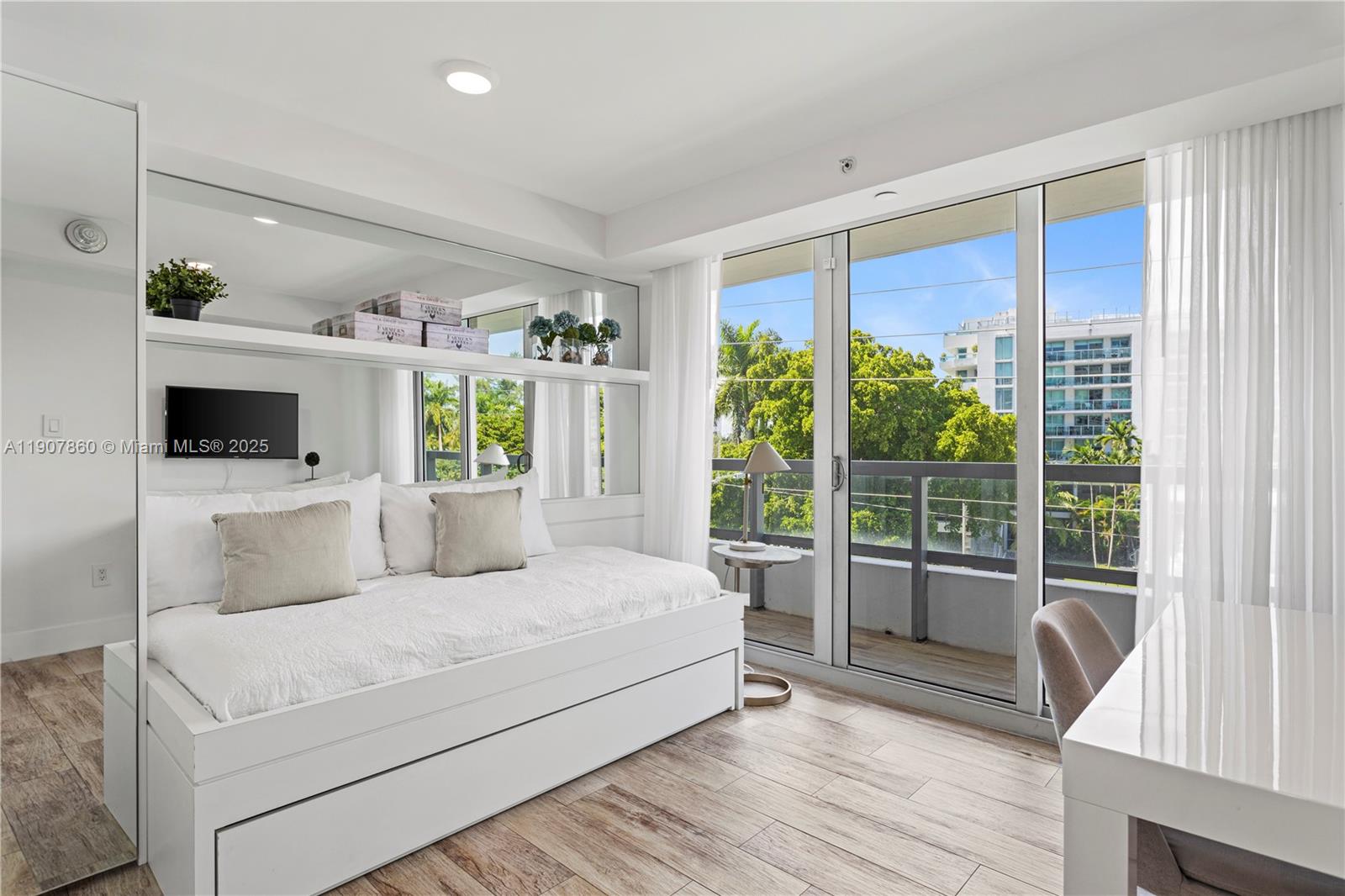 Bay Harbor Islands, Florida, 33154, United States, 3 Bedrooms Bedrooms, ,2 BathroomsBathrooms,Residential,For Sale,1992107