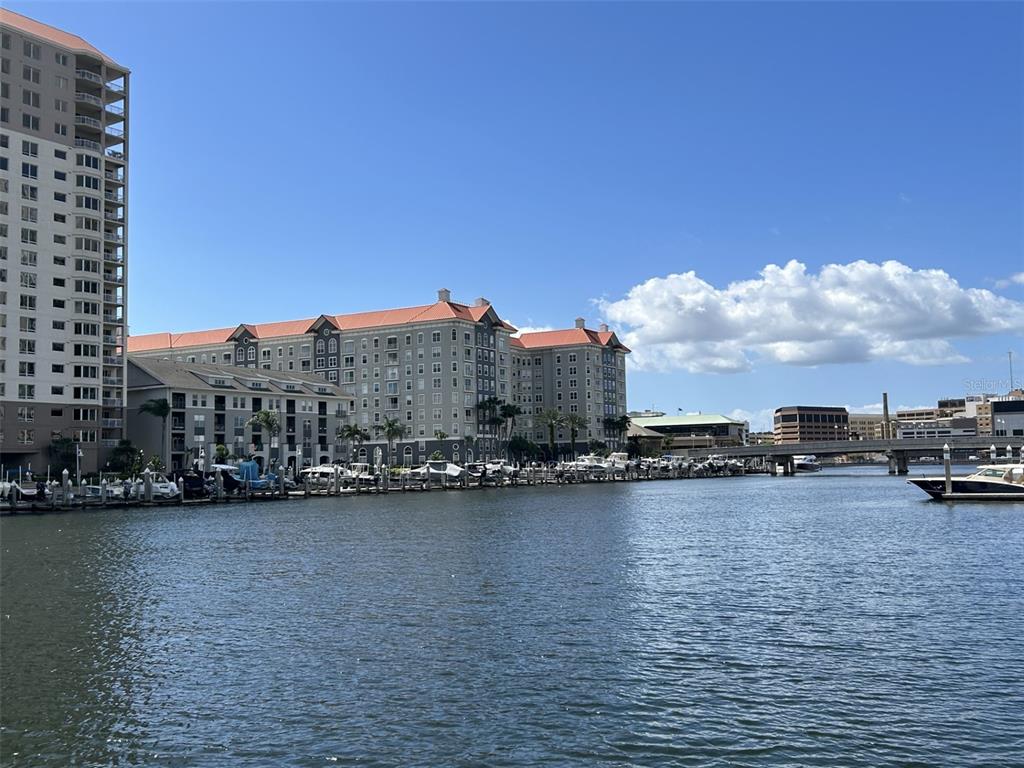 Tampa, Florida, 33602, United States, 2 Bedrooms Bedrooms, ,2 BathroomsBathrooms,Residential,For Sale,1745994