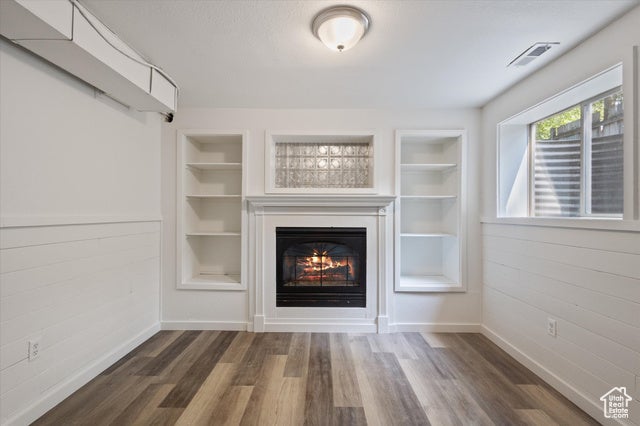 Heber City, Utah, 84032, United States, 5 Bedrooms Bedrooms, ,2 BathroomsBathrooms,Residential,For Sale,1904348