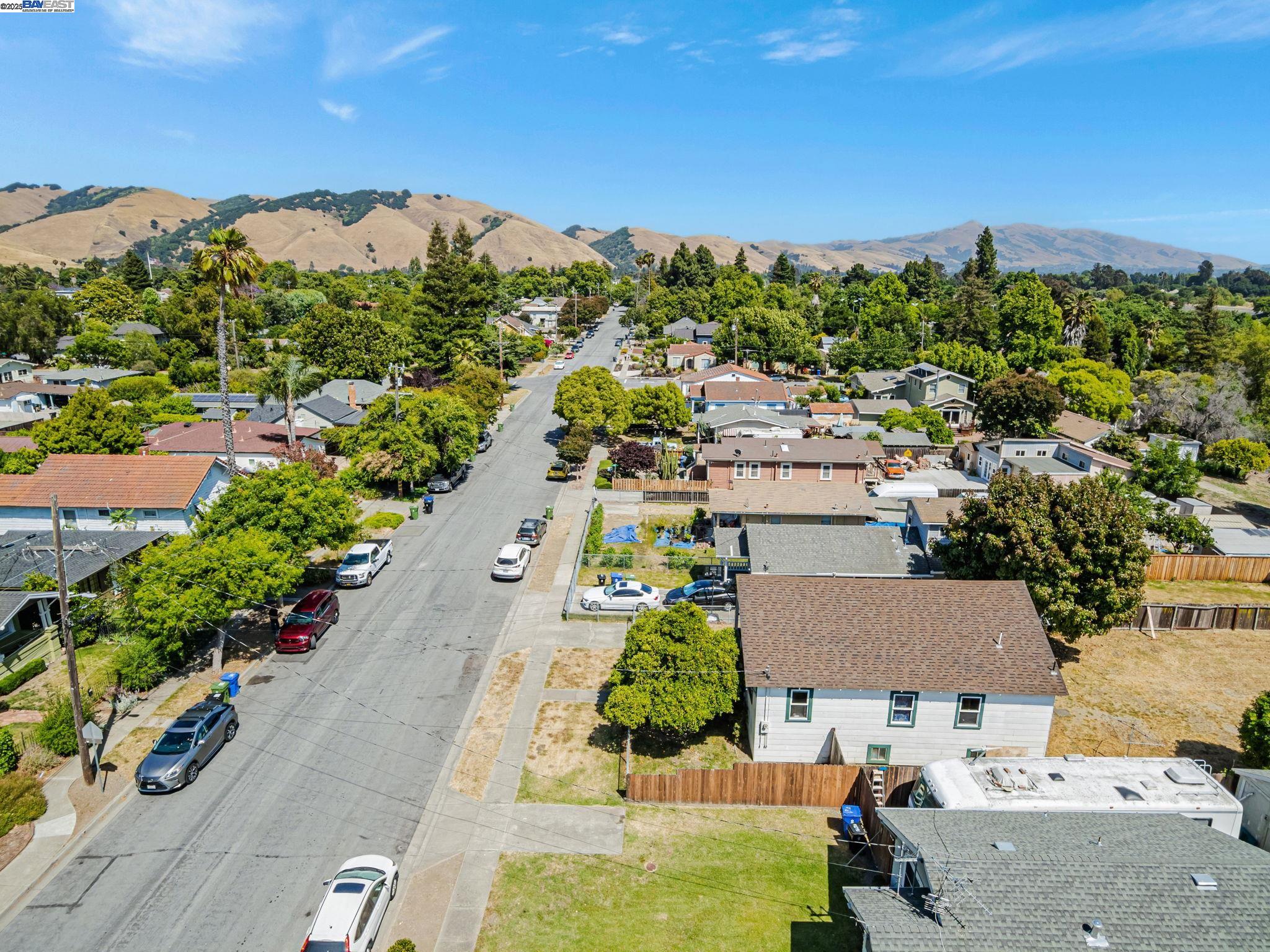 Fremont, California, 94536, United States, 3 Bedrooms Bedrooms, ,1 BathroomBathrooms,Residential,For Sale,1911094
