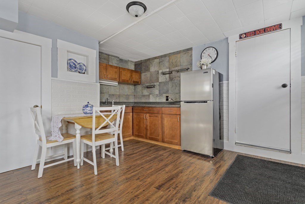 Revere, Massachusetts, 02151, United States, 4 Bedrooms Bedrooms, ,2 BathroomsBathrooms,Residential,For Sale,1878576