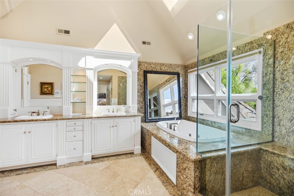 Mission Viejo, California, 92692, United States, 5 Bedrooms Bedrooms, ,5 BathroomsBathrooms,Residential,For Sale,1949715