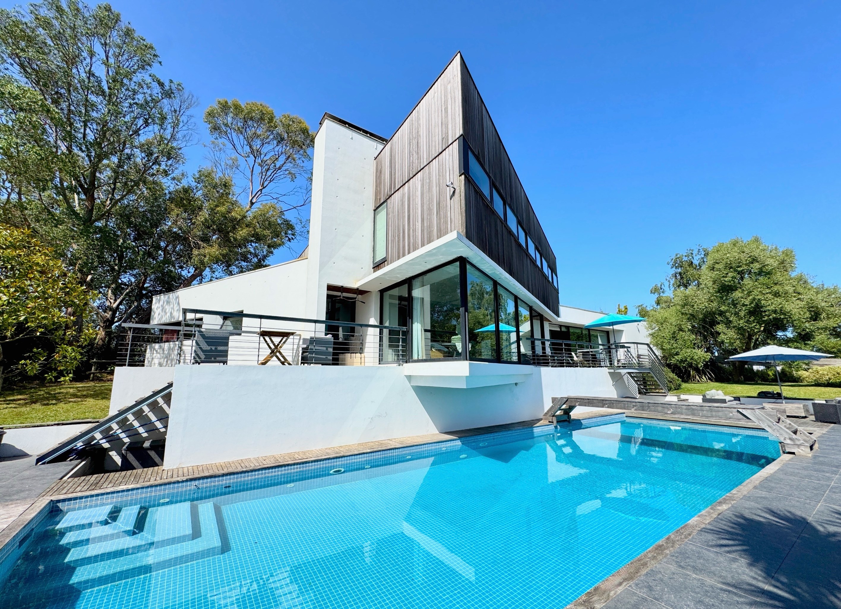  Binic-Étables-sur-Mer: Architect-designed home with sea view, pool and sauna, i… - 物件實景