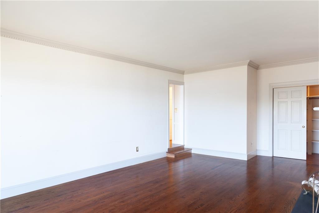 Portsmouth, Rhode Island, 02871, United States, 4 Bedrooms Bedrooms, ,5 BathroomsBathrooms,Residential,For Sale,1909701