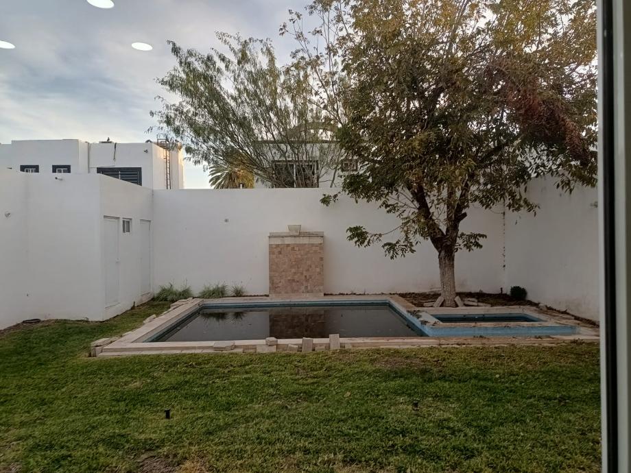 Cerrada Piment?n, Torreón, Coahuila de Zaragoza, 27400, Mexico, 3 Bedrooms Bedrooms, ,3 BathroomsBathrooms,Residential,For Sale,Cerrada Piment?n,1672264