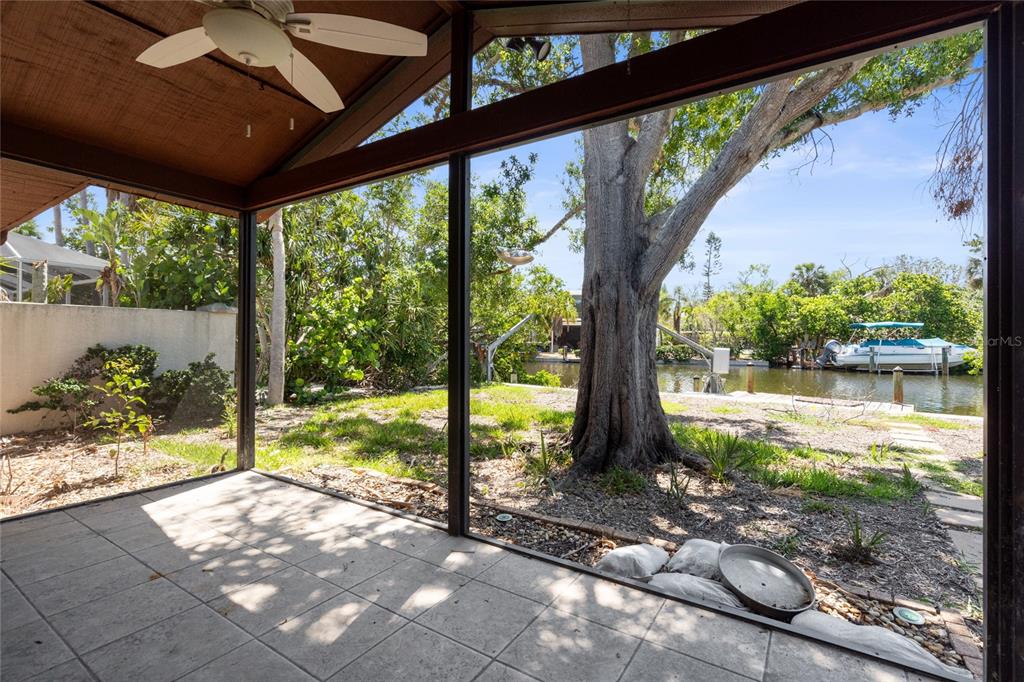 Sarasota, Florida, 34242, United States, 2 Bedrooms Bedrooms, ,2 BathroomsBathrooms,Residential,For Sale,1837643