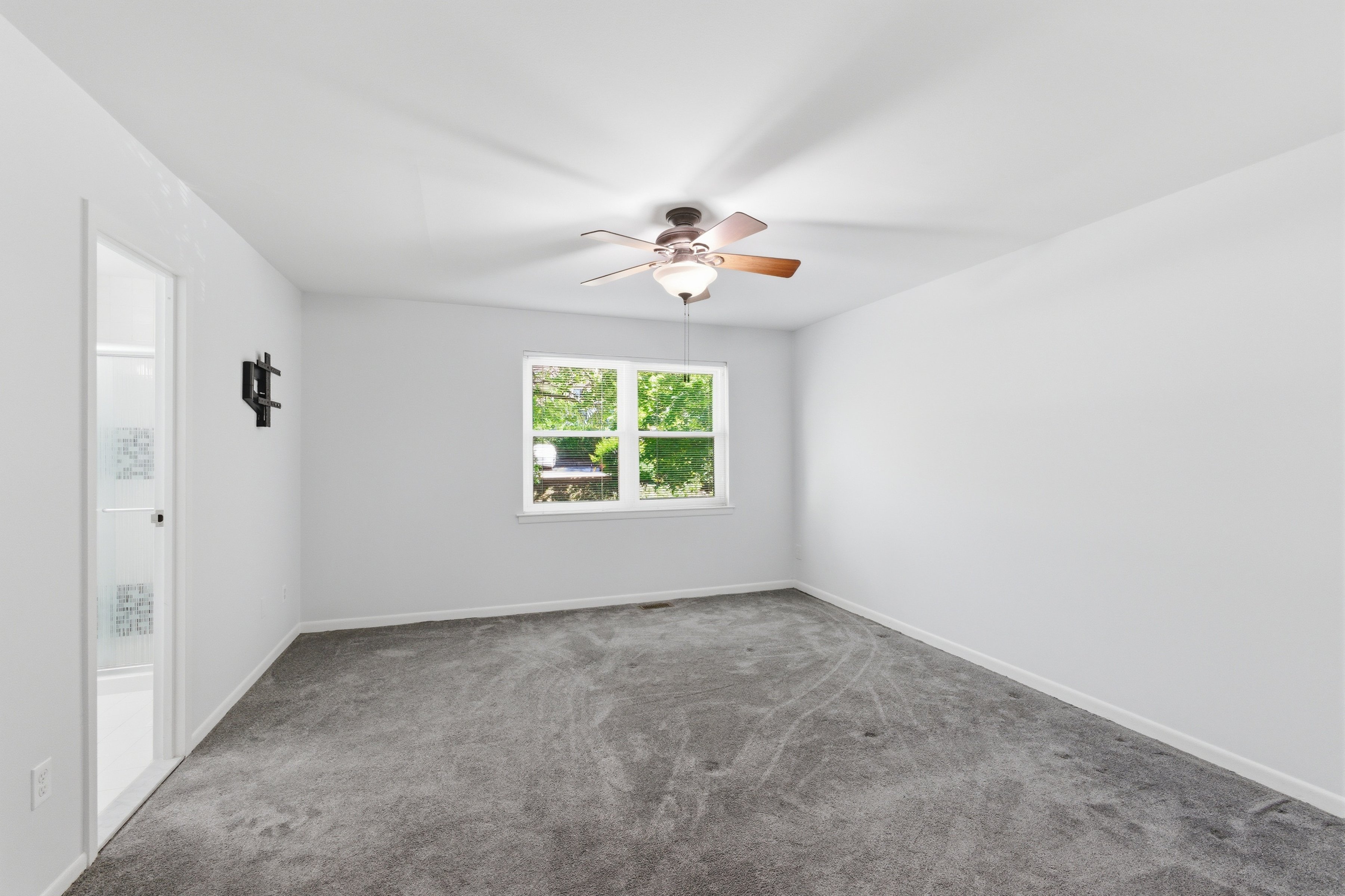  289 Shawmont Avenue #E, Philadelphia, PA 19128 - 物件實景